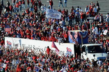 PHILADELPHIA, PA - OCTOBER 31: The Philadelphia Philies arrive at a victory rally at Citizens Bank Park October 31, 2008 in Philadelphia, Pennsylvania. The Phillies defeated the Tampa Bay Rays to win their first World Series in 28 years. (Photo by Jeff Fu