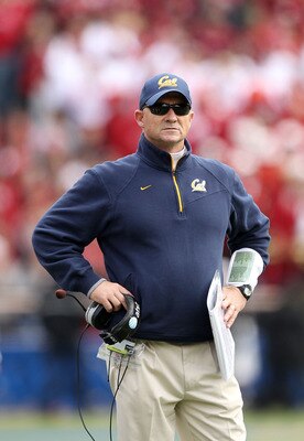 BERKELEY, CA - NOVEMBER 20: Head coach Jeff Tedford of the California Golden Bears watches his team play their game against the Stanford Cardinal at California Memorial Stadium on November 20, 2010 in Berkeley, California. (Photo by Ezra Shaw/Getty Imag BERKELEY, CA - NOVEMBER 20: Head coach Jeff Tedford of the California Golden Bears watches his team play their game against the Stanford Cardinal at California Memorial Stadium on November 20, 2010 in Berkeley, California. (Photo by Ezra Shaw/Getty Imag