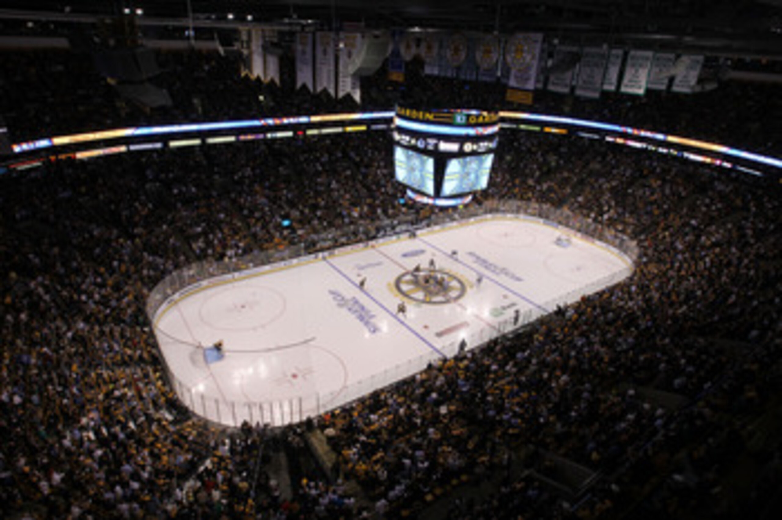 BOSTON, MA - JUNE 13:  Patrice Bergeron #37 of the Boston Bruins faces off against Ryan Kesler #17 of the Vancouver Canucks to start Game Six of the 2011 NHL Stanley Cup Final at TD Garden on June 13, 2011 in Boston, Massachusetts.  (Photo by Jim Rogash/G