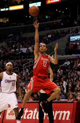 LOS ANGELES, CA - DECEMBER 22: Kevin Martin #12 of the Houston Rockets shoots against the Los Angeles Clippers at Staples Center on December 22, 2010 in Los Angeles, California.  NOTE TO USER: User expressly acknowledges and agrees that, by downloading an
