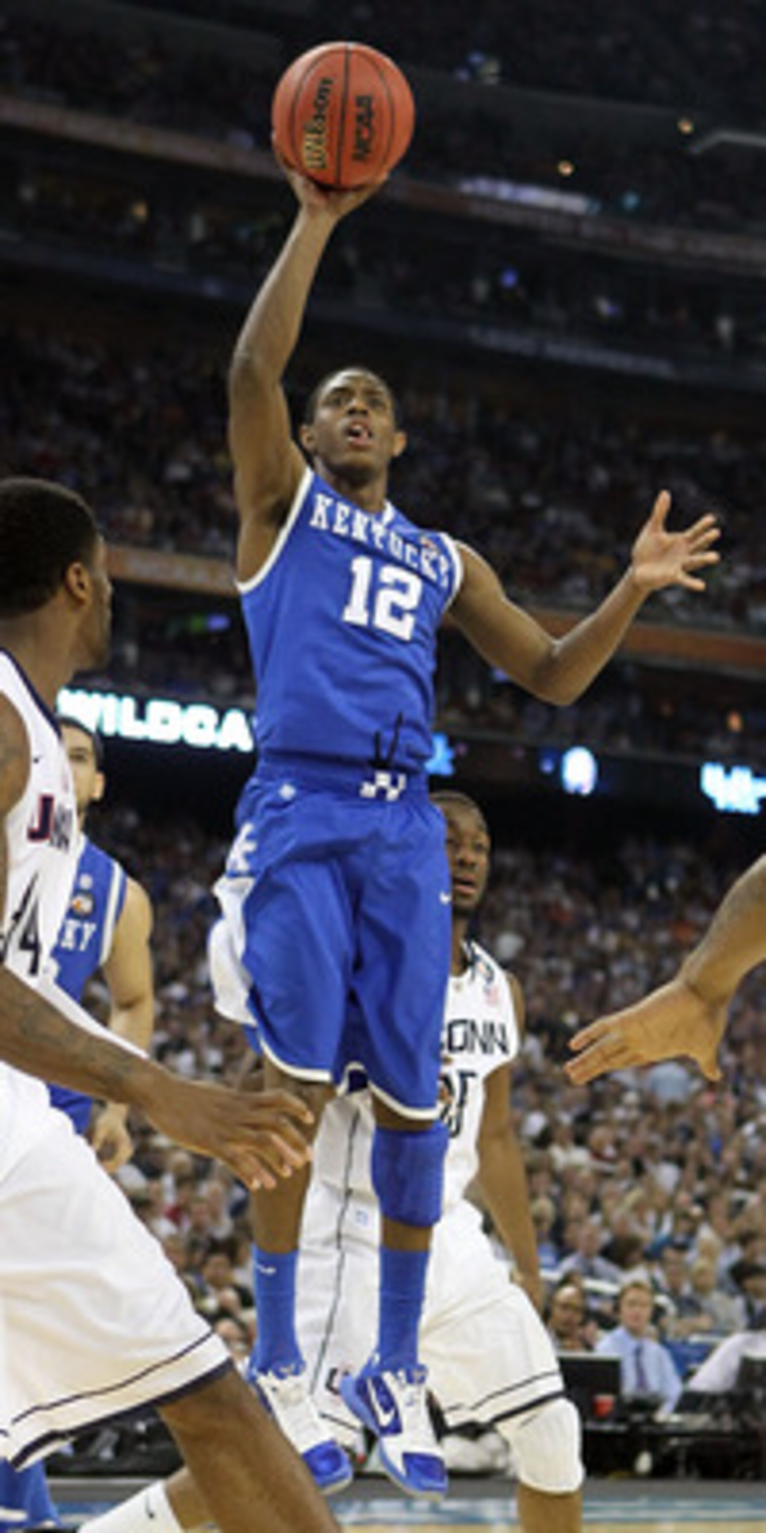 HOUSTON, TX - APRIL 02:  Brandon Knight #12 of the Kentucky Wildcats shoots against the Connecticut Huskies during the National Semifinal game of the 2011 NCAA Division I Men's Basketball Championship at Reliant Stadium on April 2, 2011 in Houston, Texas.