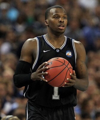 HOUSTON, TX - APRIL 04:  Shelvin Mack #1 of the Butler Bulldogs with the ball while taking on Connecticut Huskies during the National Championship Game of the 2011 NCAA Division I Men's Basketball Tournament at Reliant Stadium on April 4, 2011 in Houston,