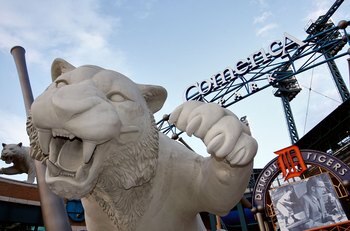 DETROIT - OCTOBER 21:  A tiger statue is seen outside of Comerica Park before Game One of 2006 World Series between the Detroit Tigers and the St. Louis Cardinals October 21, 2006 at Comerica Park in Detroit Michigan.  (Photo by Jamie Squire/Getty Images)