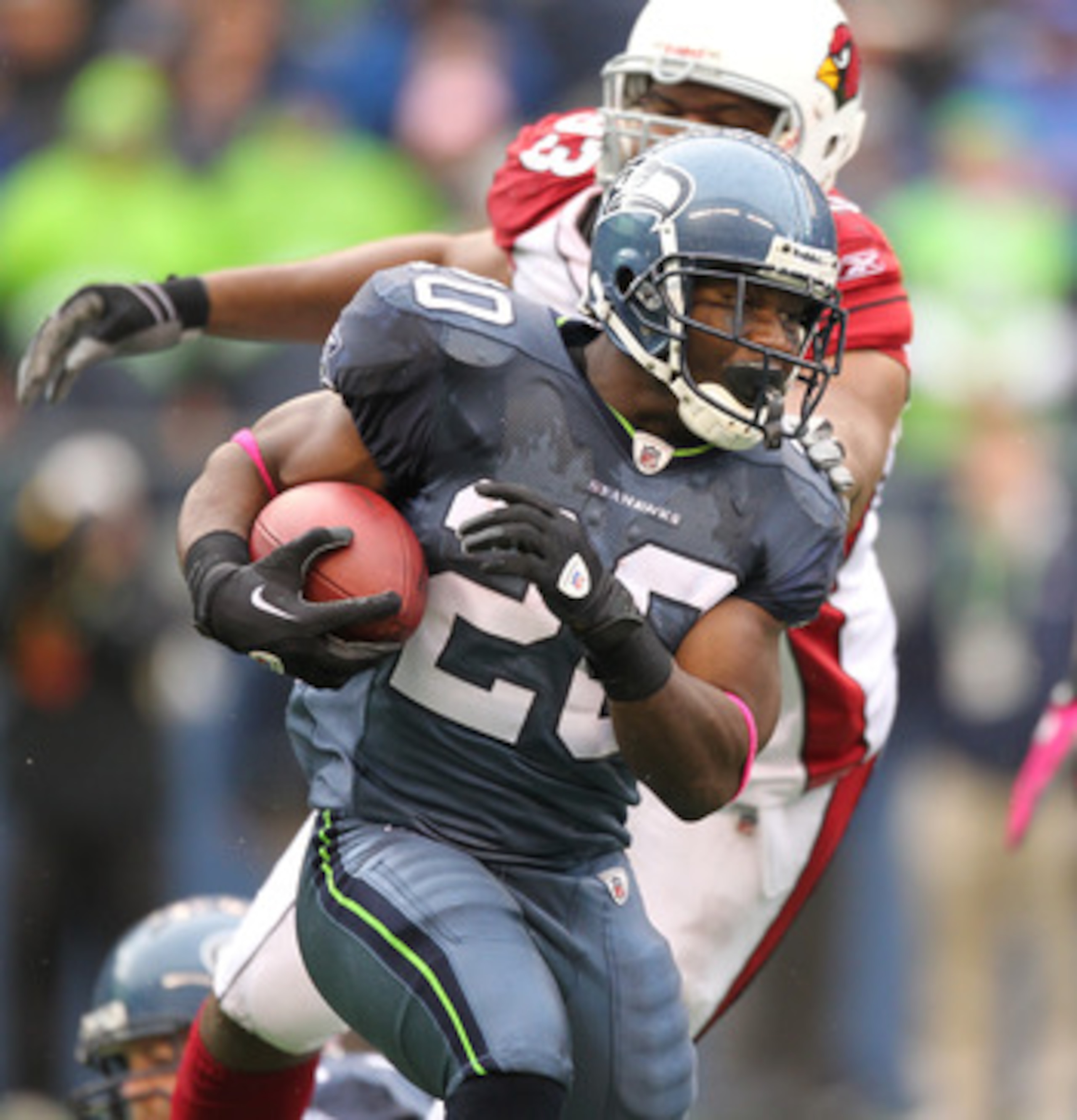 SEATTLE - OCTOBER 24: Running back Justin Forsett #20 of the Seattle Seahawks rushes against the Arizona Cardinals at Qwest Field on October 24, 2010 in Seattle, Washington. (Photo by Otto Greule Jr/Getty Images) SEATTLE - OCTOBER 24: Running back Justin Forsett #20 of the Seattle Seahawks rushes against the Arizona Cardinals at Qwest Field on October 24, 2010 in Seattle, Washington. (Photo by Otto Greule Jr/Getty Images)