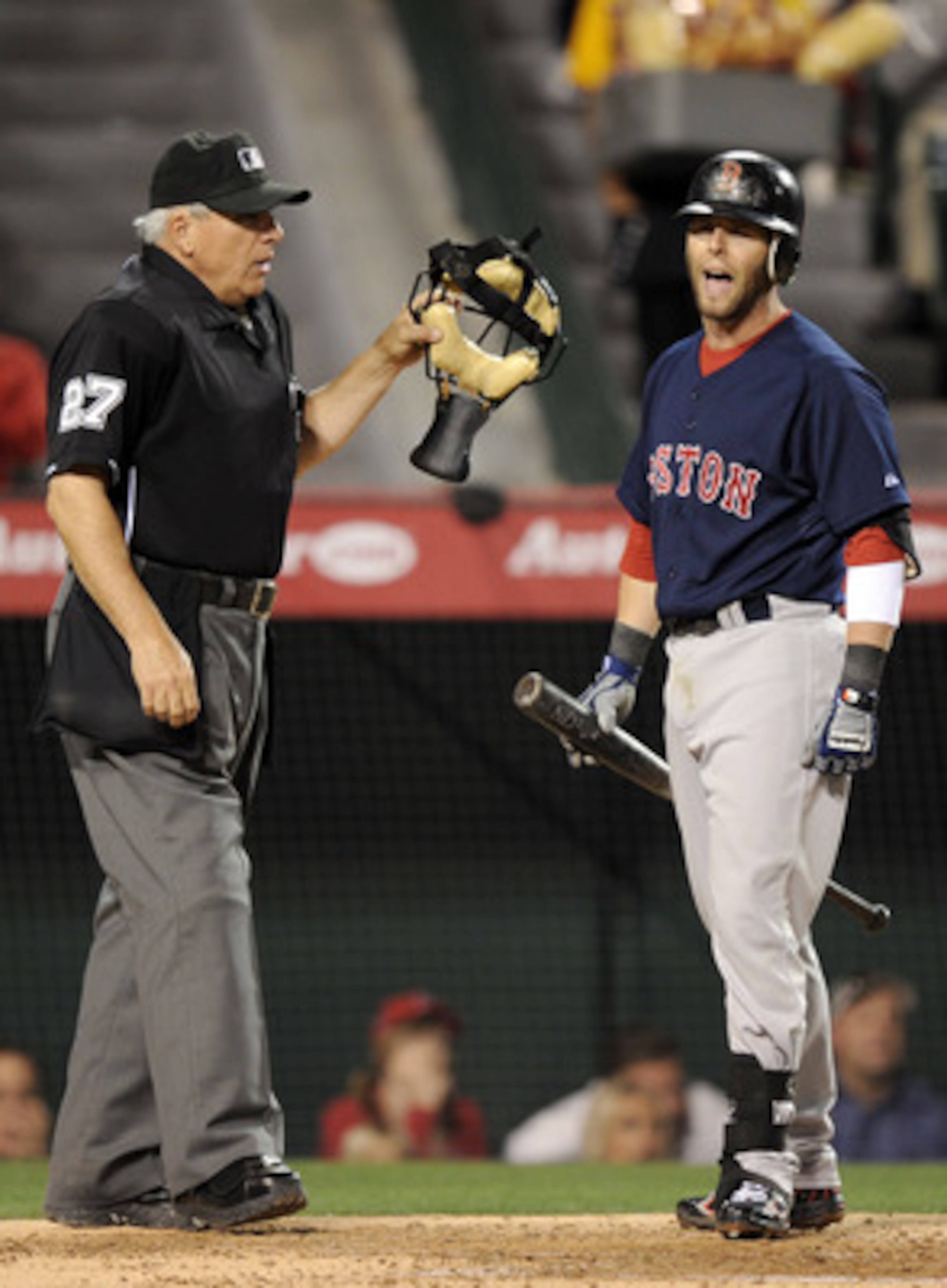 NEW YORK, NY - JUNE 08: J.D. Drew #7 of the Boston Red Sox hits a home run against the New York Yankees during their game on June 8, 2011 at Yankee Stadium in the Bronx borough of New York City. (Photo by Al Bello/Getty Images) NEW YORK, NY - JUNE 08: J.D. Drew #7 of the Boston Red Sox hits a home run against the New York Yankees during their game on June 8, 2011 at Yankee Stadium in the Bronx borough of New York City. (Photo by Al Bello/Getty Images)