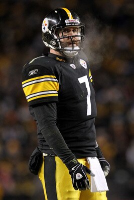 PITTSBURGH, PA - JANUARY 23:  Ben Roethlisberger #7 of the Pittsburgh Steelers looks on against the New York Jets in the 2011 AFC Championship game at Heinz Field on January 23, 2011 in Pittsburgh, Pennsylvania. The Steelers won 24 to 19.  (Photo by Ronal