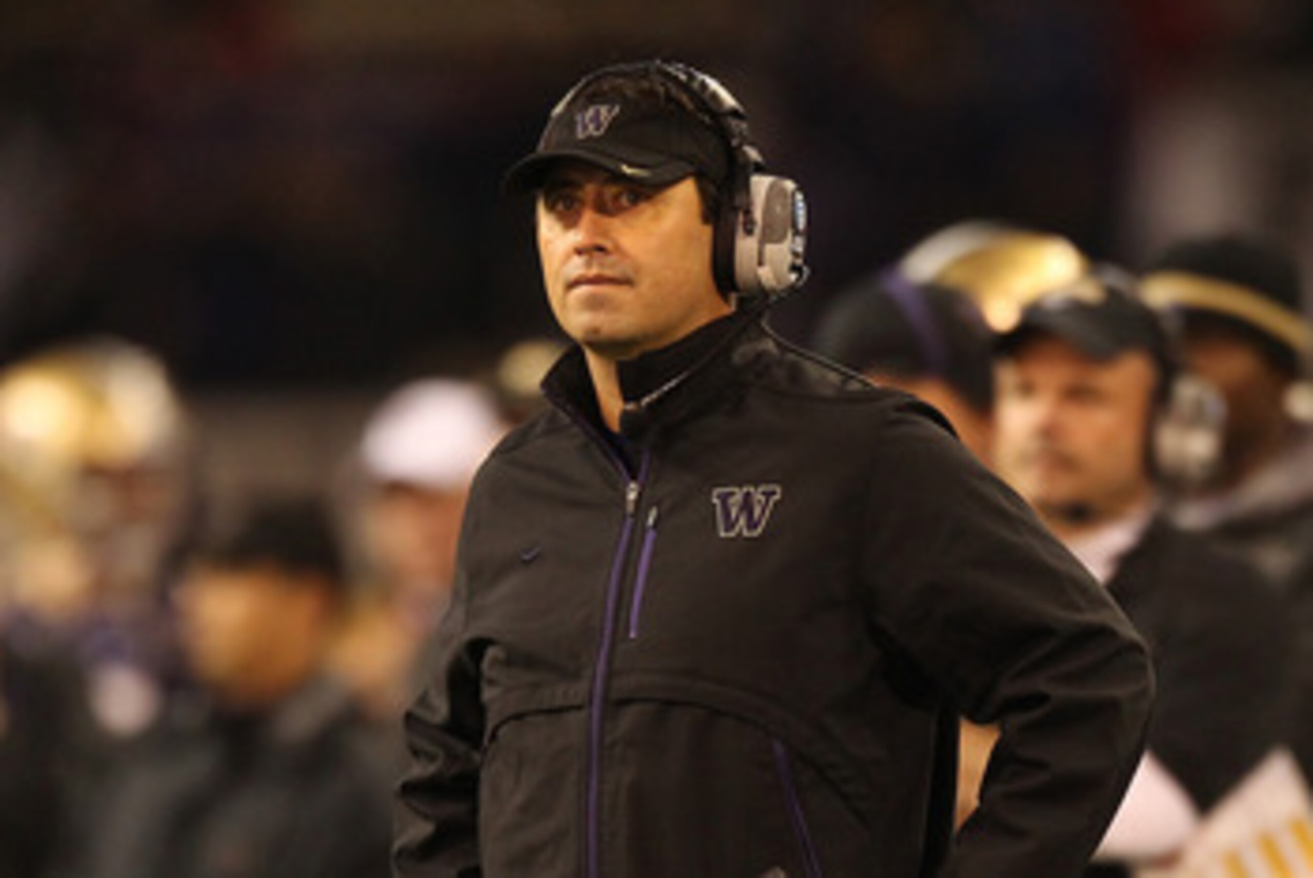 SEATTLE - OCTOBER 30:  Head coach Steve Sarkisian of the Washington Huskies looks on during the game against the Stanford Cardinal on October 30, 2010 at Husky Stadium in Seattle, Washington. Stanford defeated Washington 41-0. (Photo by Otto Greule Jr/Get