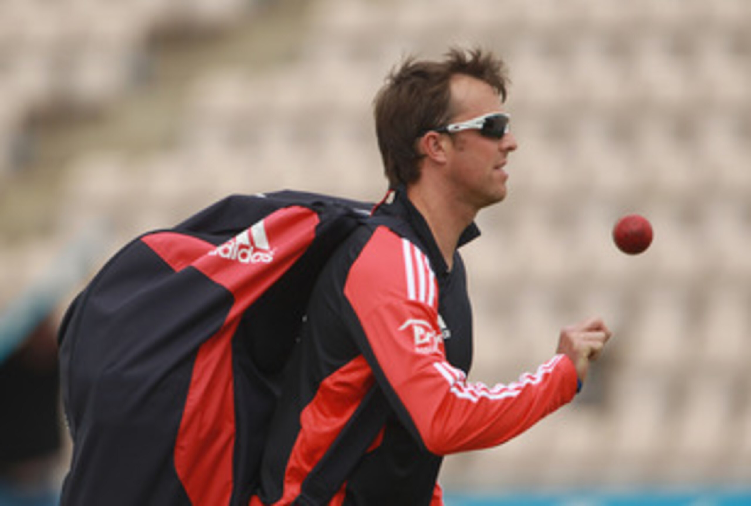 SOUTHAMPTON, ENGLAND - JUNE 14:  Graeme Swann of England looks on during the England nets session at The Rose Bowl on June 14, 2011 in Southampton, England.  (Photo by Tom Shaw/Getty Images)