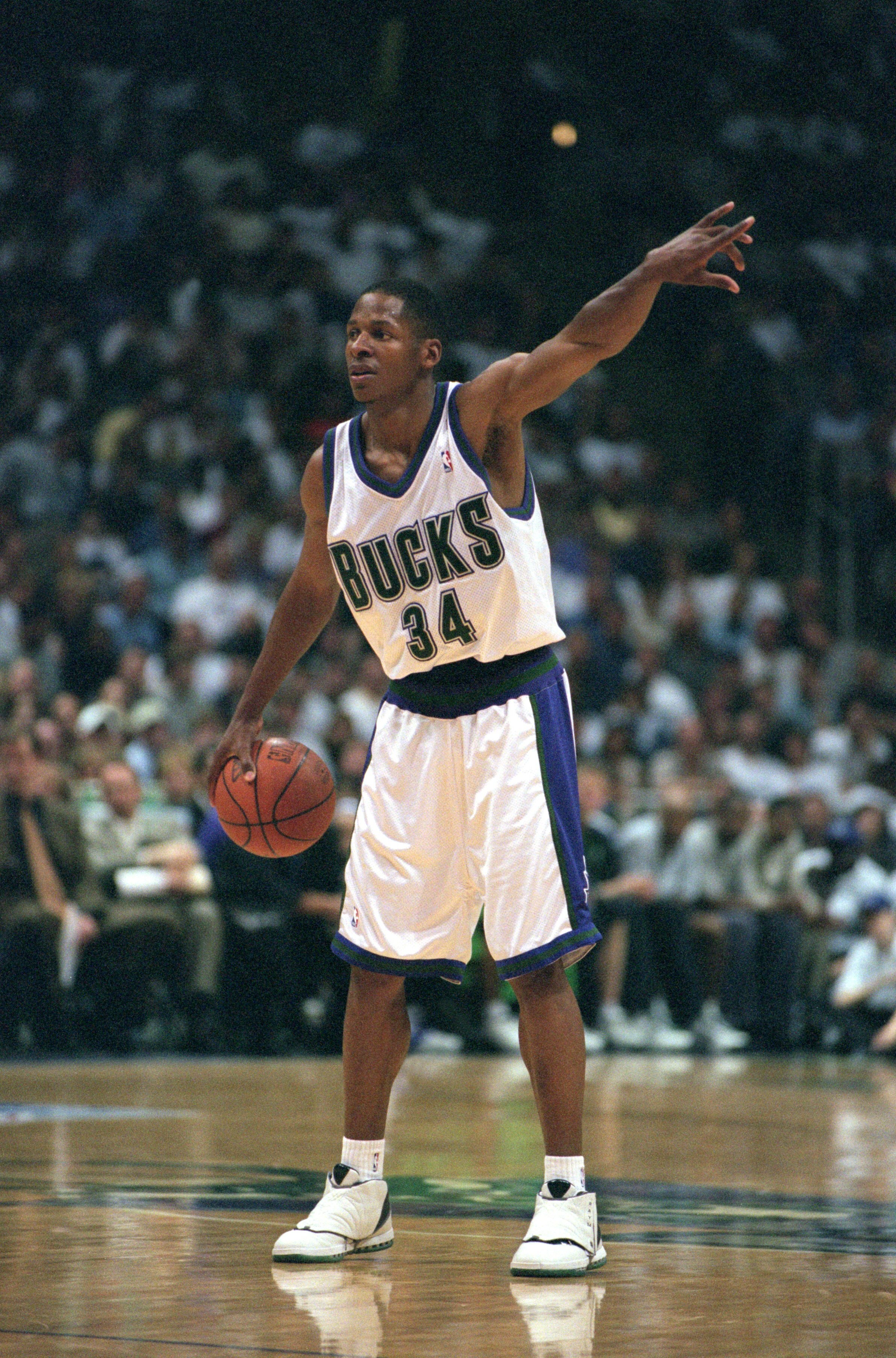 8 May 2001:  Ray Allen #34 of the Milwaukee Bucks calls out the play during the NBA Playoffs Round Two game against the Charlotte Hornets at Bradley Center in Milwaukee, Wisconsin. The Bucks defeated the Hornets 91-90.  NOTE TO USER: It is expressly under