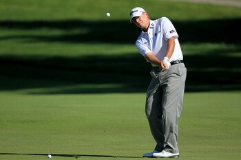 BETHESDA, MD - JUNE 15:  Steve Stricker hits a shot during a practice round prior to the start of the 111th U.S. Open at Congressional Country Club on June 15, 2011 in Bethesda, Maryland.  (Photo by David Cannon/Getty Images)