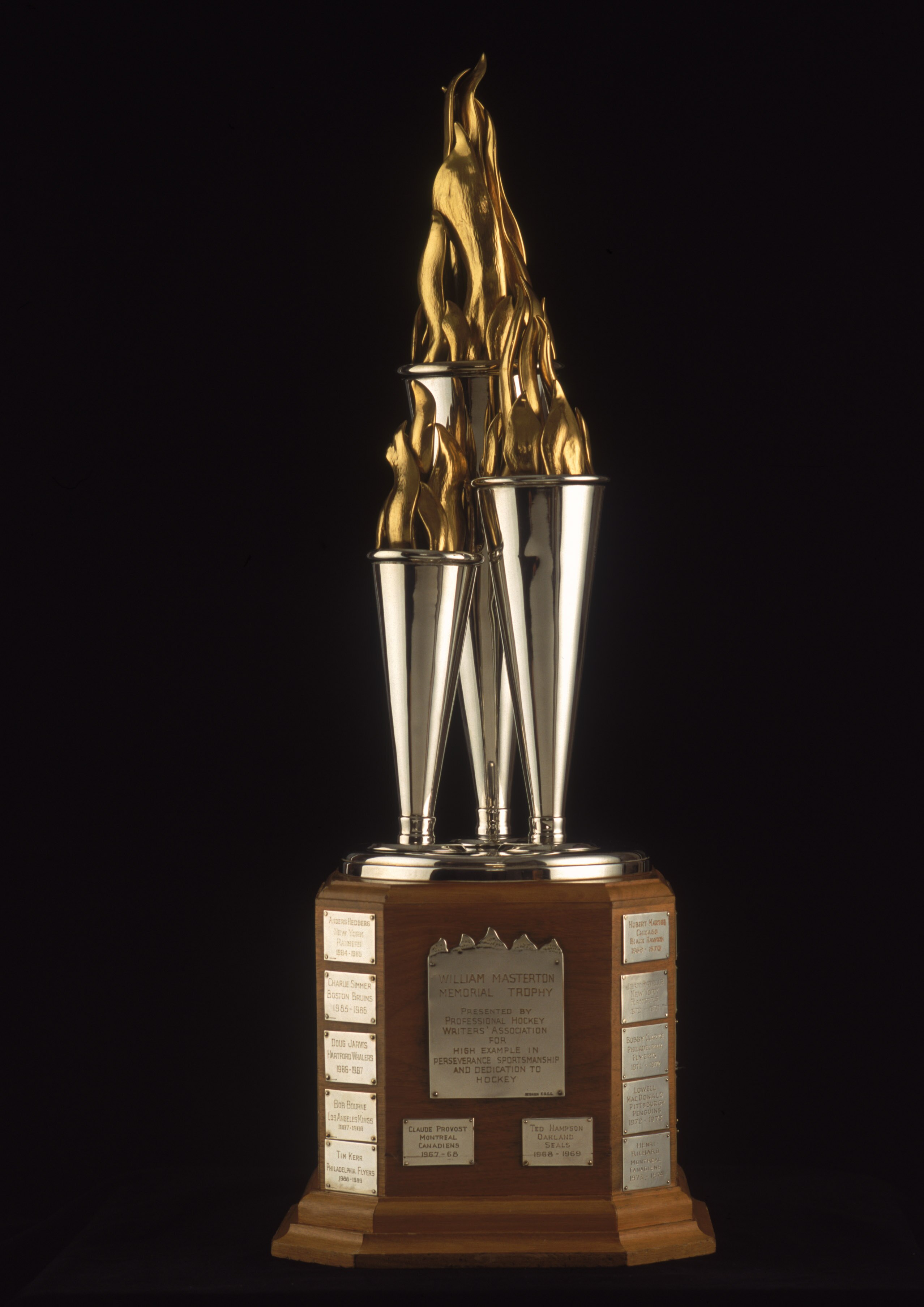 TORONTO - JANUARY 1:  The Bill Masterson Memorial Trophy is presented yearly to the player with Qualities of Perseverance and Sportsmanship by the National Hockey League as pictured on January 01, 2001.  (Photo by Silva Pecota /Getty Images/NHLI)