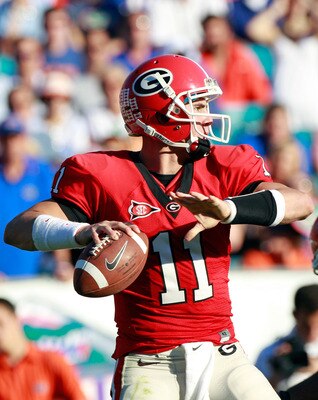 JACKSONVILLE, FL - OCTOBER 30:  Quarterback Aaron Murray #11 of the Georgia Bulldogs attempts a pass during the game against the Florida Gators at EverBank Field on October 30, 2010 in Jacksonville, Florida.  (Photo by Sam Greenwood/Getty Images)