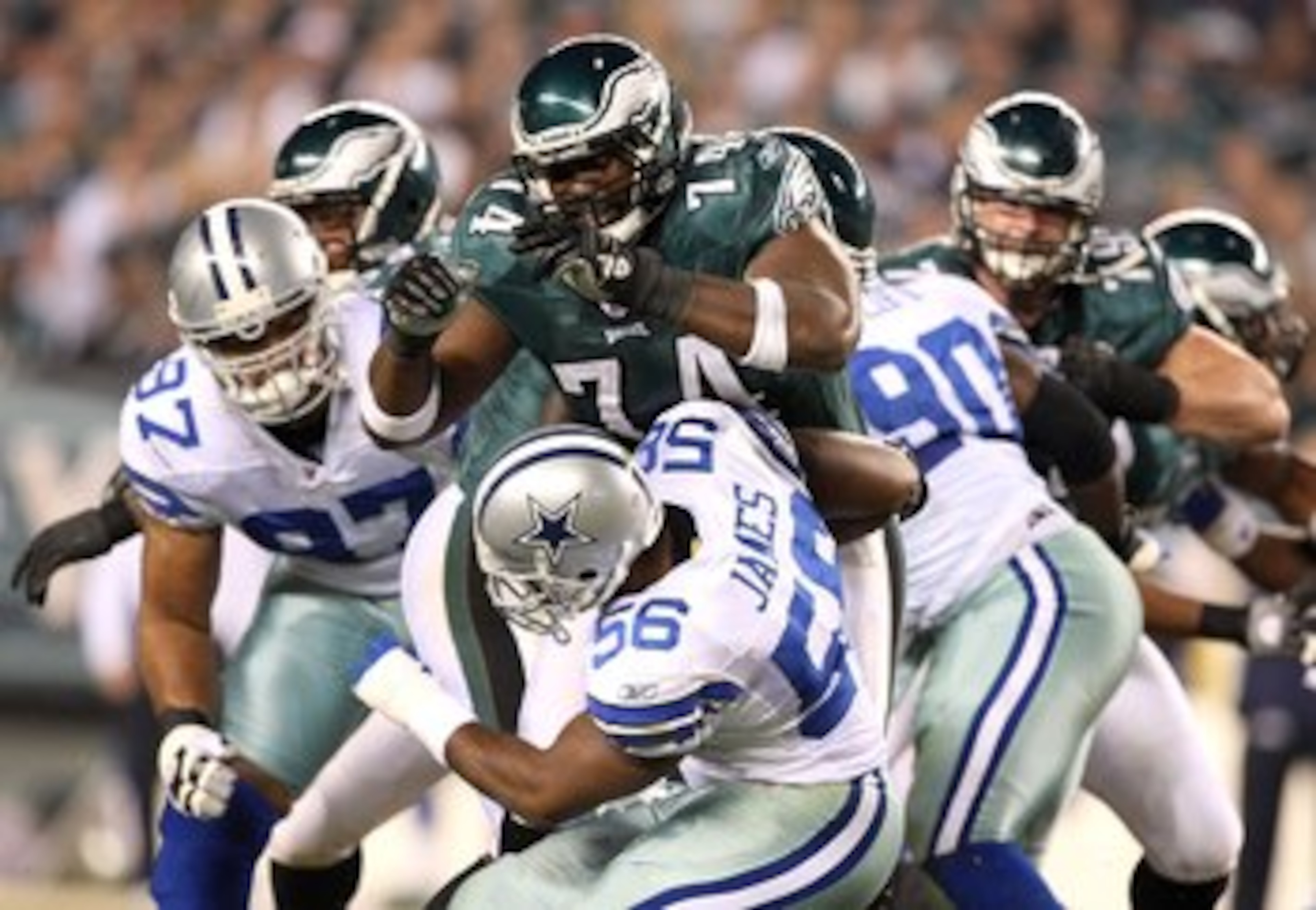 PHILADELPHIA - NOVEMBER 08: Offensive tackle Winston Justice #74 of the Philadelphia Eagles blocks Bradie James #56 of the Dallas Cowboys at Lincoln Financial Field on November 8, 2009 in Philadelphia, Pennsylvania. (Photo by Al Bello/Getty Images) PHILADELPHIA - NOVEMBER 08: Offensive tackle Winston Justice #74 of the Philadelphia Eagles blocks Bradie James #56 of the Dallas Cowboys at Lincoln Financial Field on November 8, 2009 in Philadelphia, Pennsylvania. (Photo by Al Bello/Getty Images)
