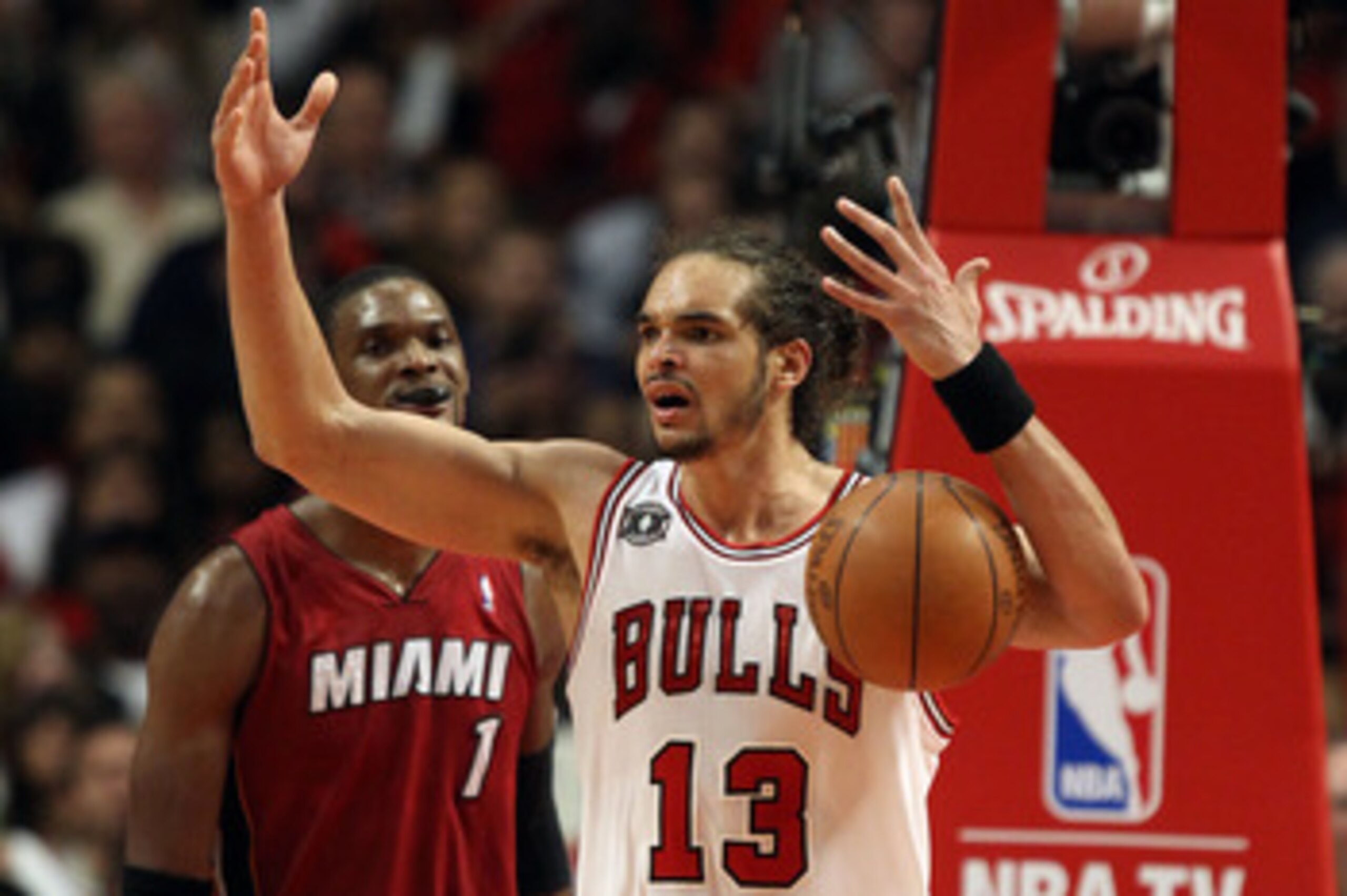 CHICAGO, IL - MAY 26:  Joakim Noah #13 of the Chicago Bulls reacts against the Miami Heat in Game Five of the Eastern Conference Finals during the 2011 NBA Playoffs on May 26, 2011 at the United Center in Chicago, Illinois. NOTE TO USER: User expressly ac