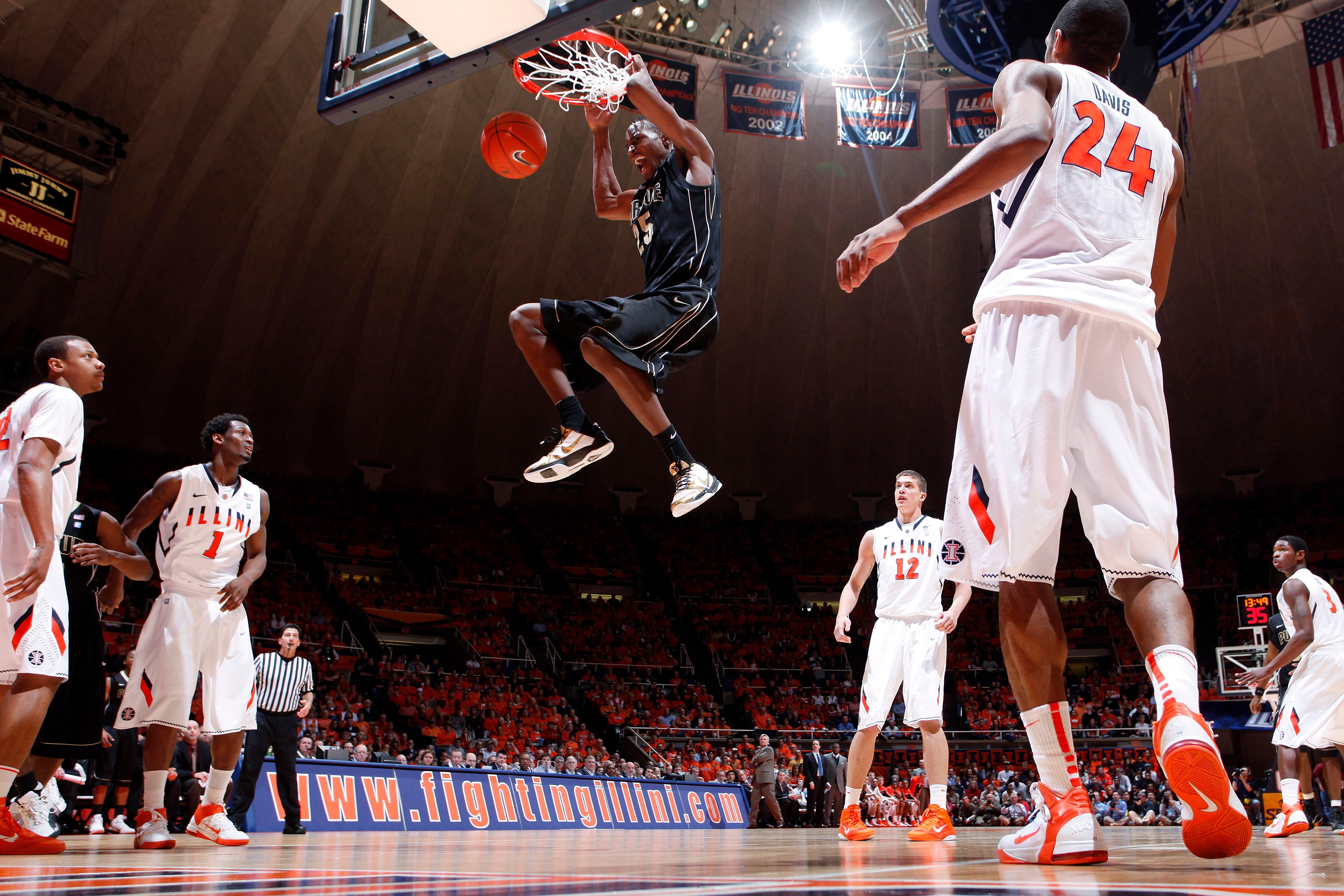 CHAMPAIGN, IL - FEBRUARY 13: JaJuan Johnson #25 of the Purdue Boilermakers gets free for a dunk against the Illinois Fighting Illini at Assembly Hall on February 13, 2011 in Champaign, Illinois. Purdue defeated Illinois 81-70. (Photo by Joe Robbins/Getty