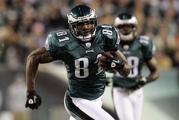 PHILADELPHIA - NOVEMBER 07:  Jason Avant #81 of the Philadelphia Eagles in action against the Indianapolis Colts on November 7, 2010 at Lincoln Financial Field in Philadelphia, Pennsylvania.  (Photo by Jim McIsaac/Getty Images)