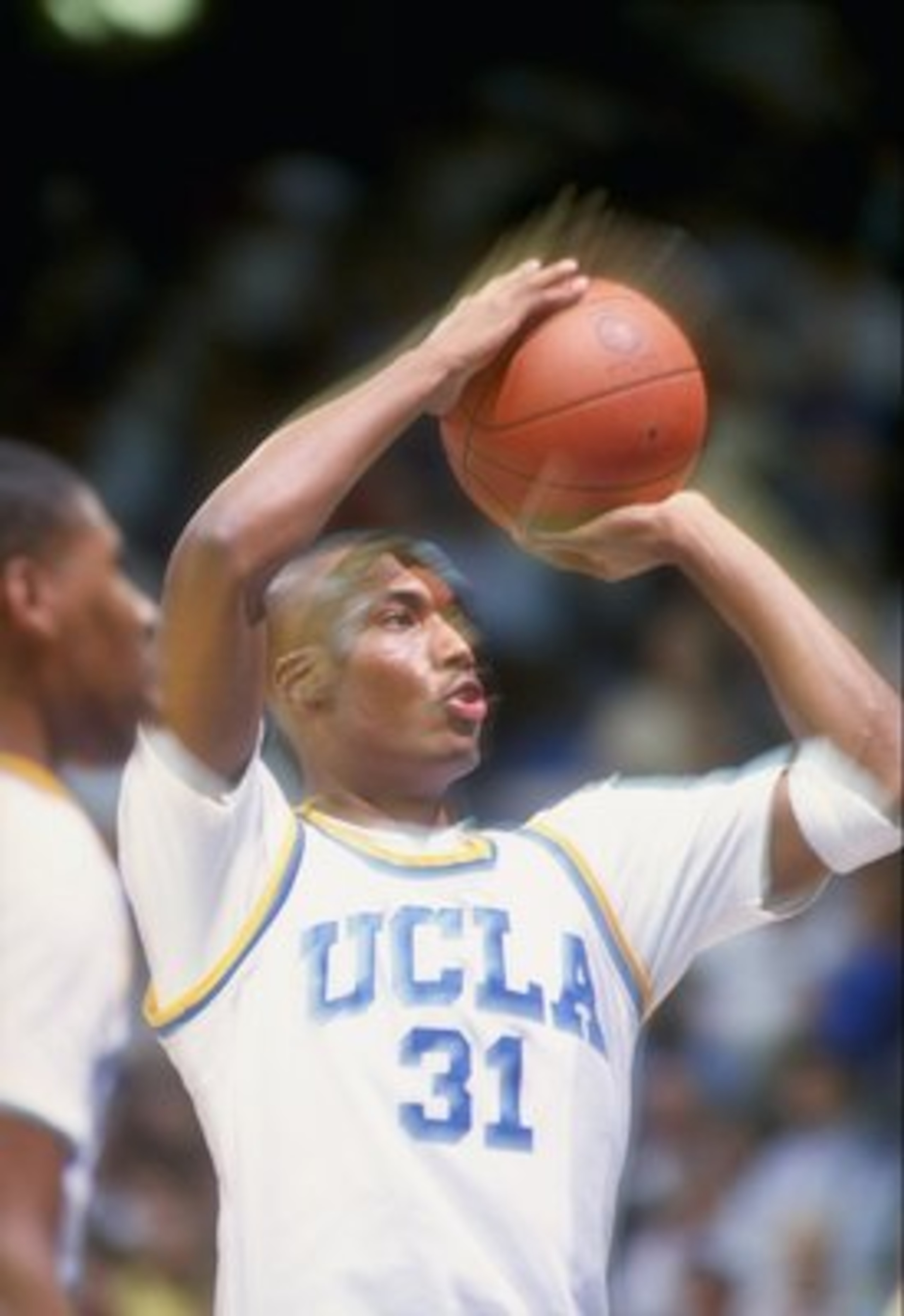 16 Jan 1992: Forward Ed O''Bannon of the UCLA Bruins shoots the ball during a game against the Oregon Ducks. 16 Jan 1992: Forward Ed O''Bannon of the UCLA Bruins shoots the ball during a game against the Oregon Ducks.