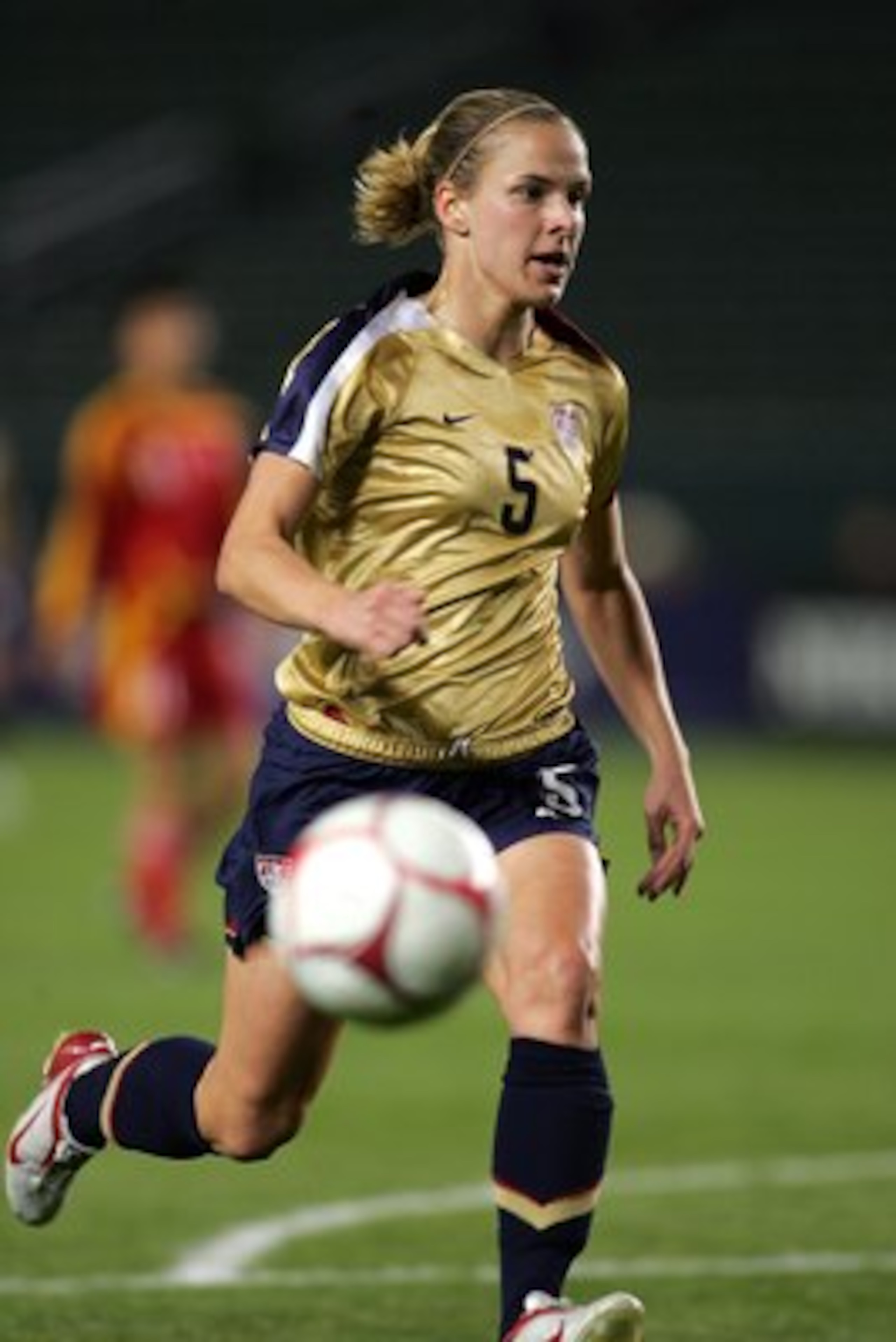 CARSON, CA - DECEMBER 13:  Lindsay Tarpley #5 of the USA paces the ball on the attack in the first half during their international friendly match against China at The Home Depot Center on December 13, 2008 in Carson, California. The USA defeated China 1-0