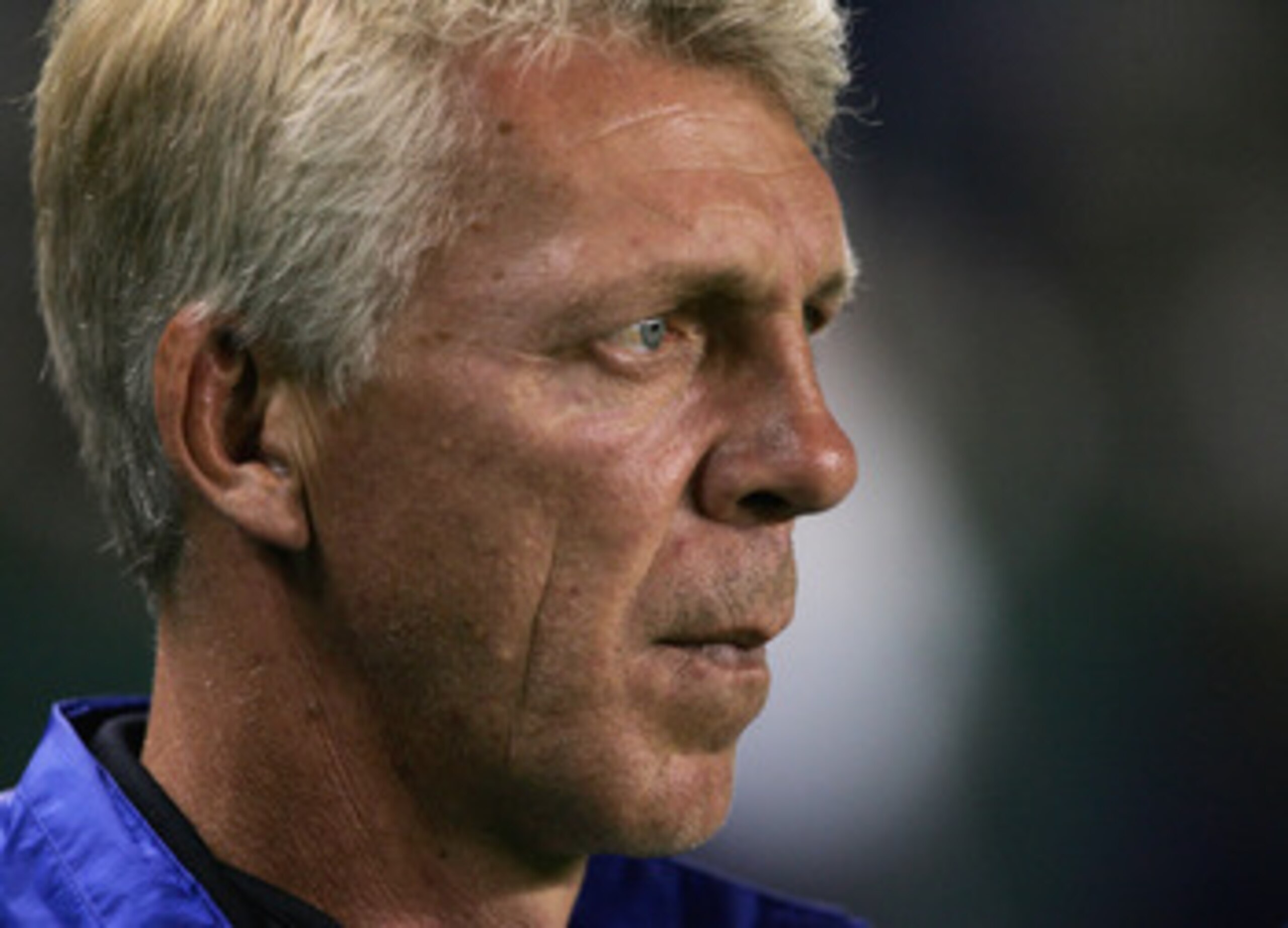 CARSON, CA - MARCH 26:   Head coach Thomas Rongen of Chivas USA watches the proceedings before playing Osasuna in their friendly match on March 26, 2005 at the Home Depot Center in Carson, California. Osasuna won 1-0.  (Photo by Stephen Dunn/Getty Images)