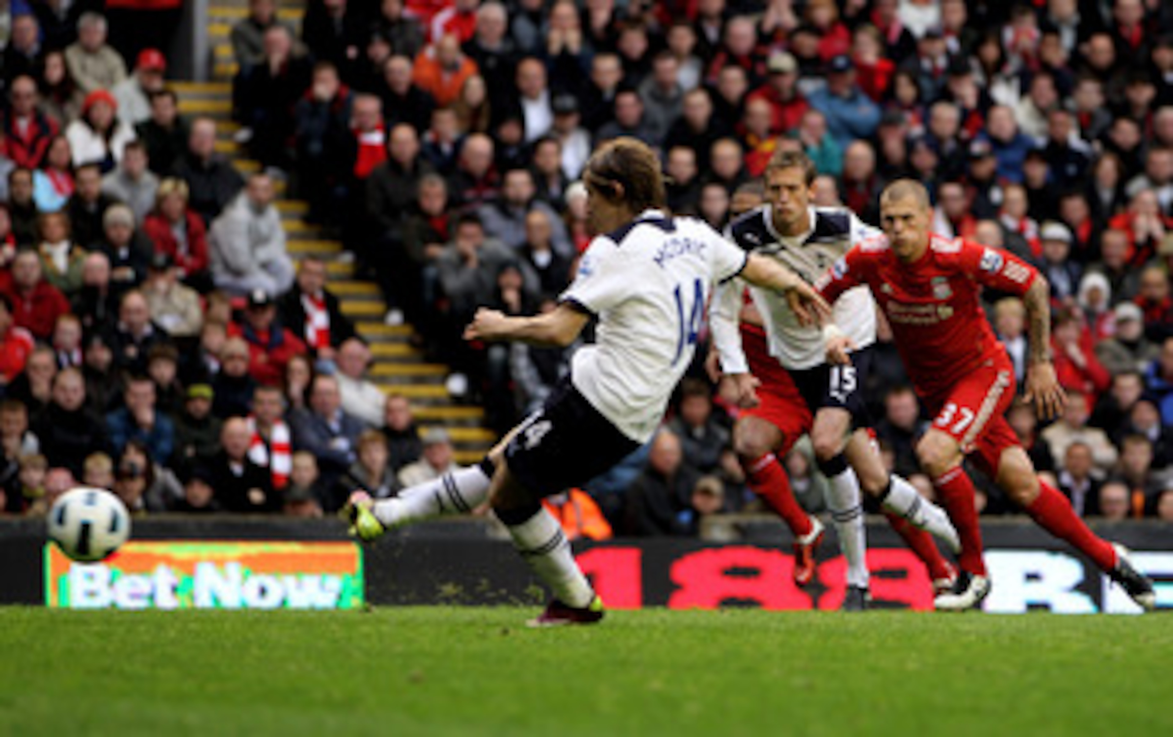 LIVERPOOL, ENGLAND - MAY 15:  Luka Modric of Spurs scores his team's second goal from the penalty spot during the Barclays Premier League match between Liverpool and Tottenham Hotspur at Anfield on May 15, 2011 in Liverpool, England.  (Photo by Michael St