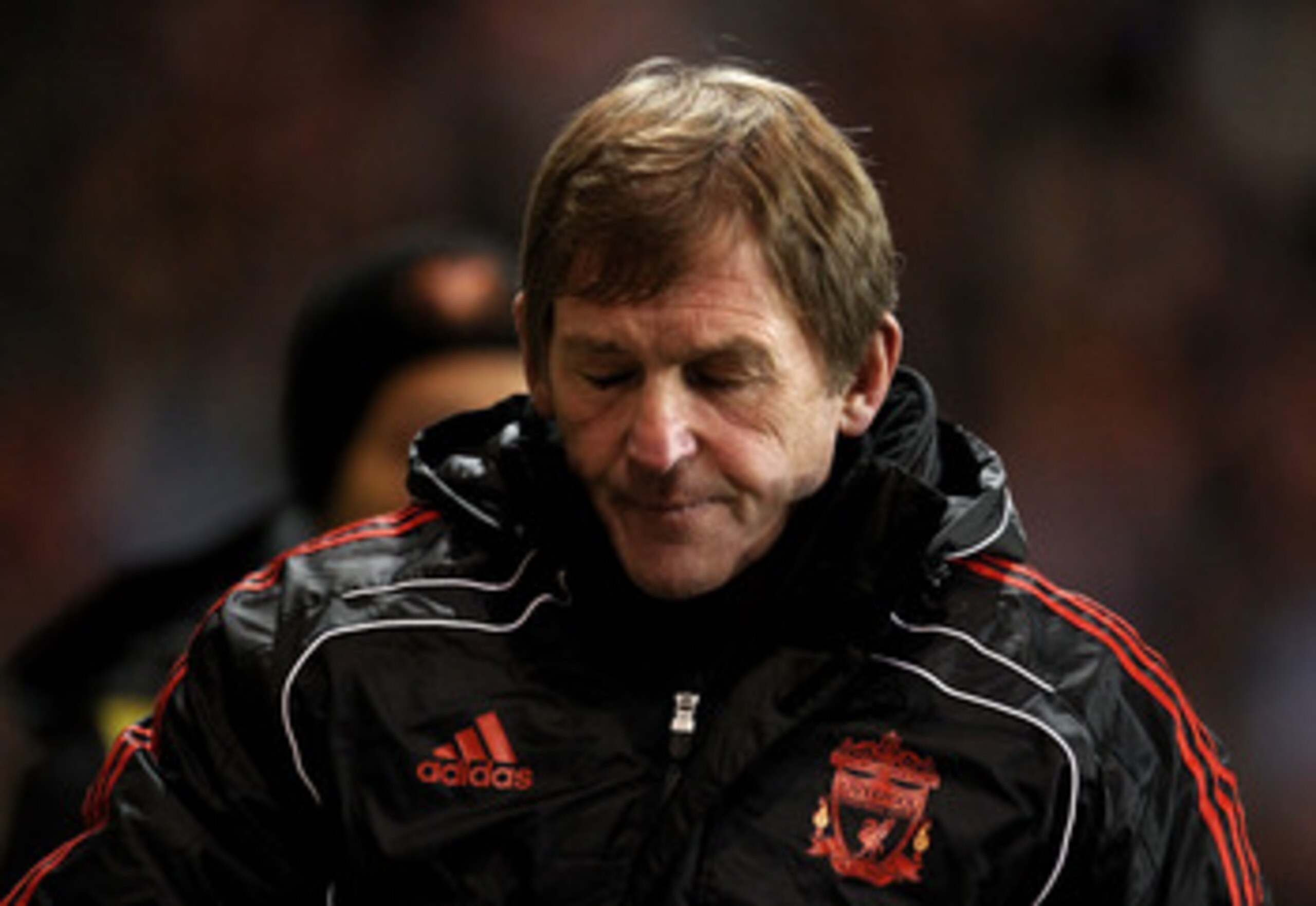 BLACKPOOL, ENGLAND - JANUARY 12:  Liverpool Manager Kenny Dalglish reacts during the Barclays Premier League match between Blackpool and Liverpool at Bloomfield Road on January 12, 2011 in Blackpool, England.  (Photo by Alex Livesey/Getty Images)