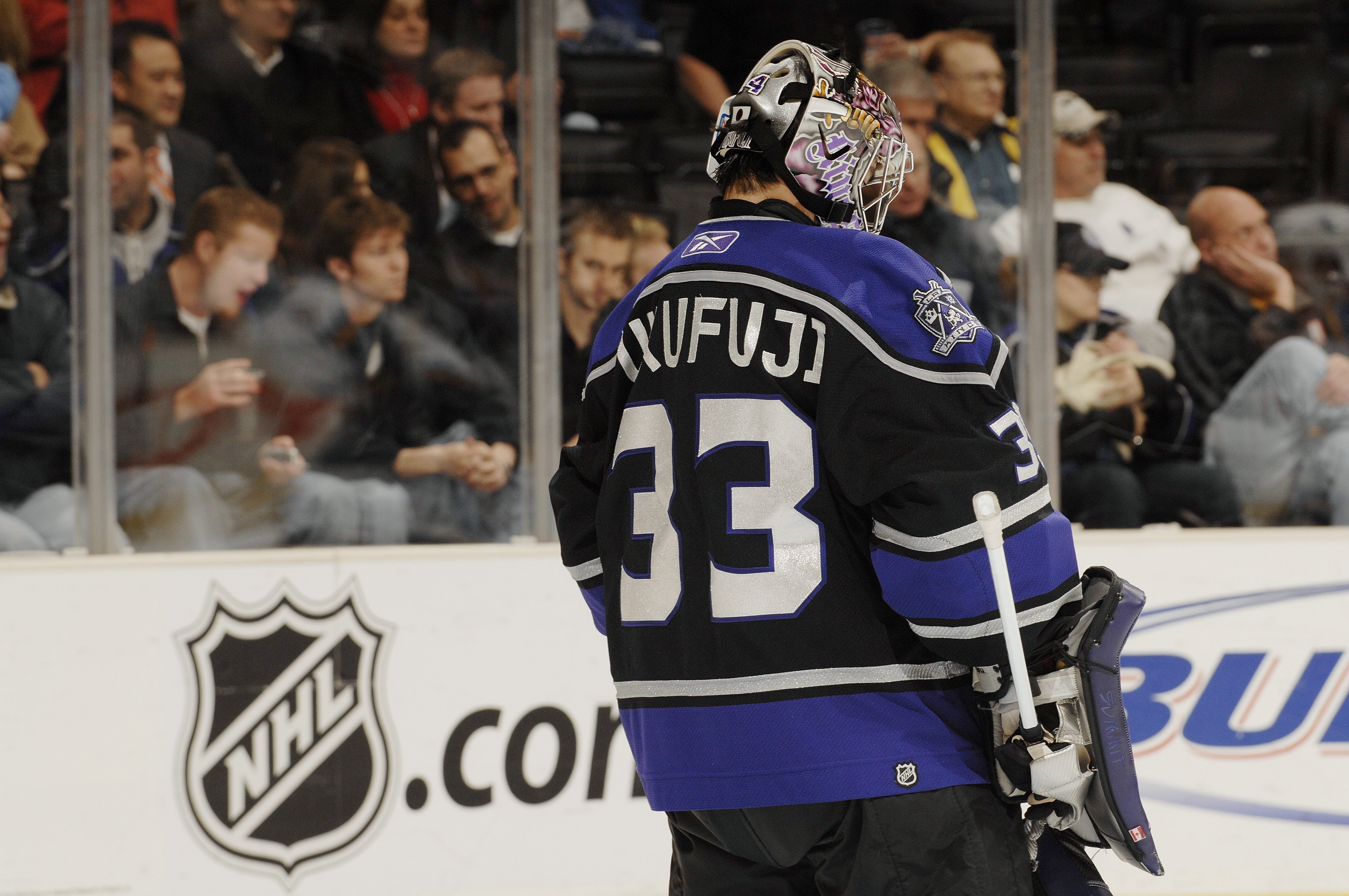 LOS ANGELES - JANUARY 18:  Yutaka Fukufuji #33 of the Los Angeles Kings looks on against the St. Louis Blues at Staples Center on January 18, 2007 in Los Angeles, California. The Blues won 3-1. (Photo by Noah Graham/Getty Images)