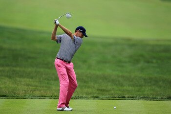 BETHESDA, MD - JUNE 16:  Davis Love III hits his tee shot on the ninth hole during the first round of the 111th U.S. Open at Congressional Country Club on June 16, 2011 in Bethesda, Maryland.  (Photo by David Cannon/Getty Images)