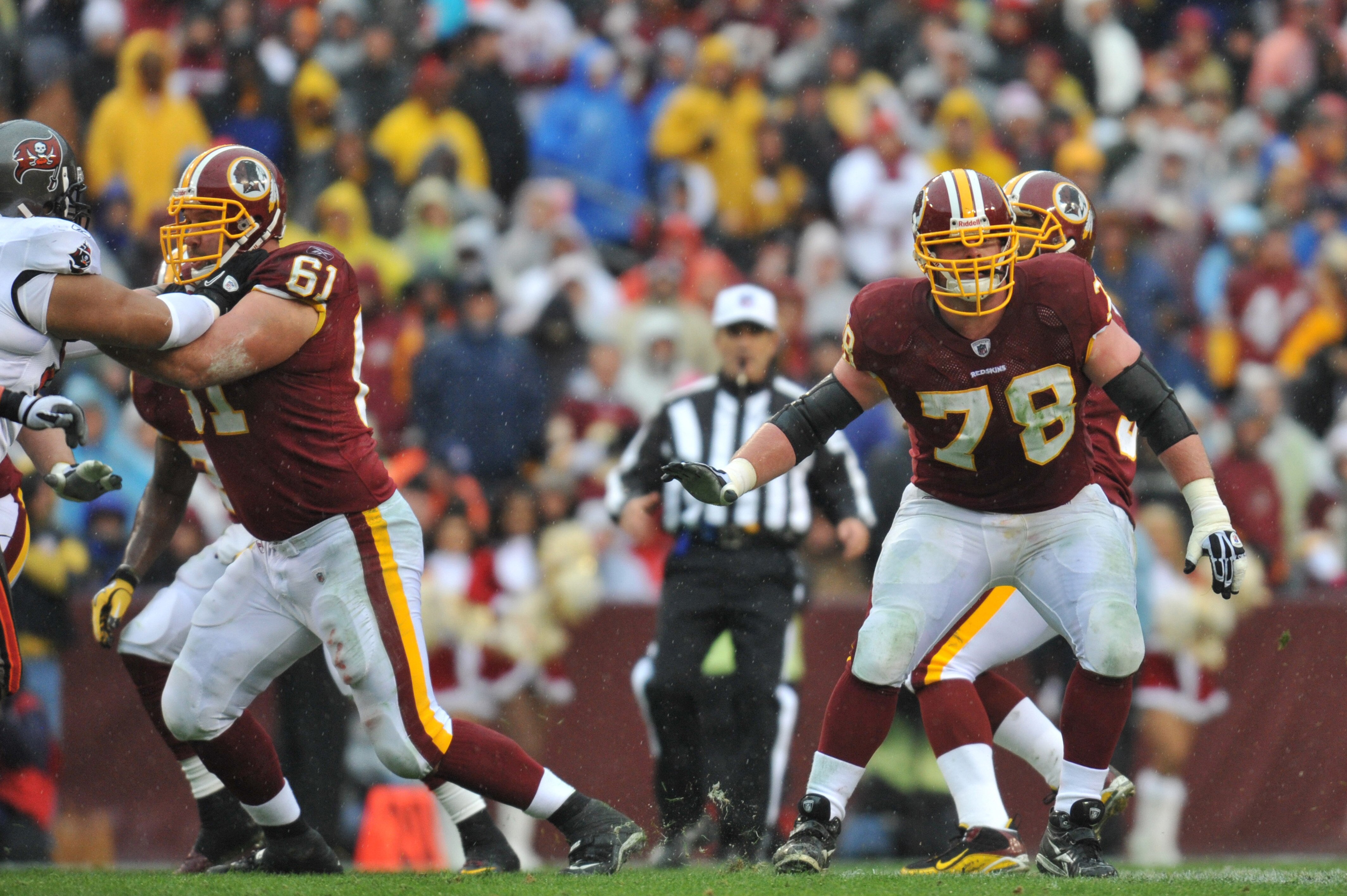 LANDOVER, MD - DECEMBER 12:  Kory Lichtensteiger #78 of the Washington Redskins defends against the Tampa Bay Buccaneers  at FedExField on December 12, 2010 in Landover, Maryland. The Buccaneers defeated the Redskins 17-16. (Photo by Larry French/Getty Im
