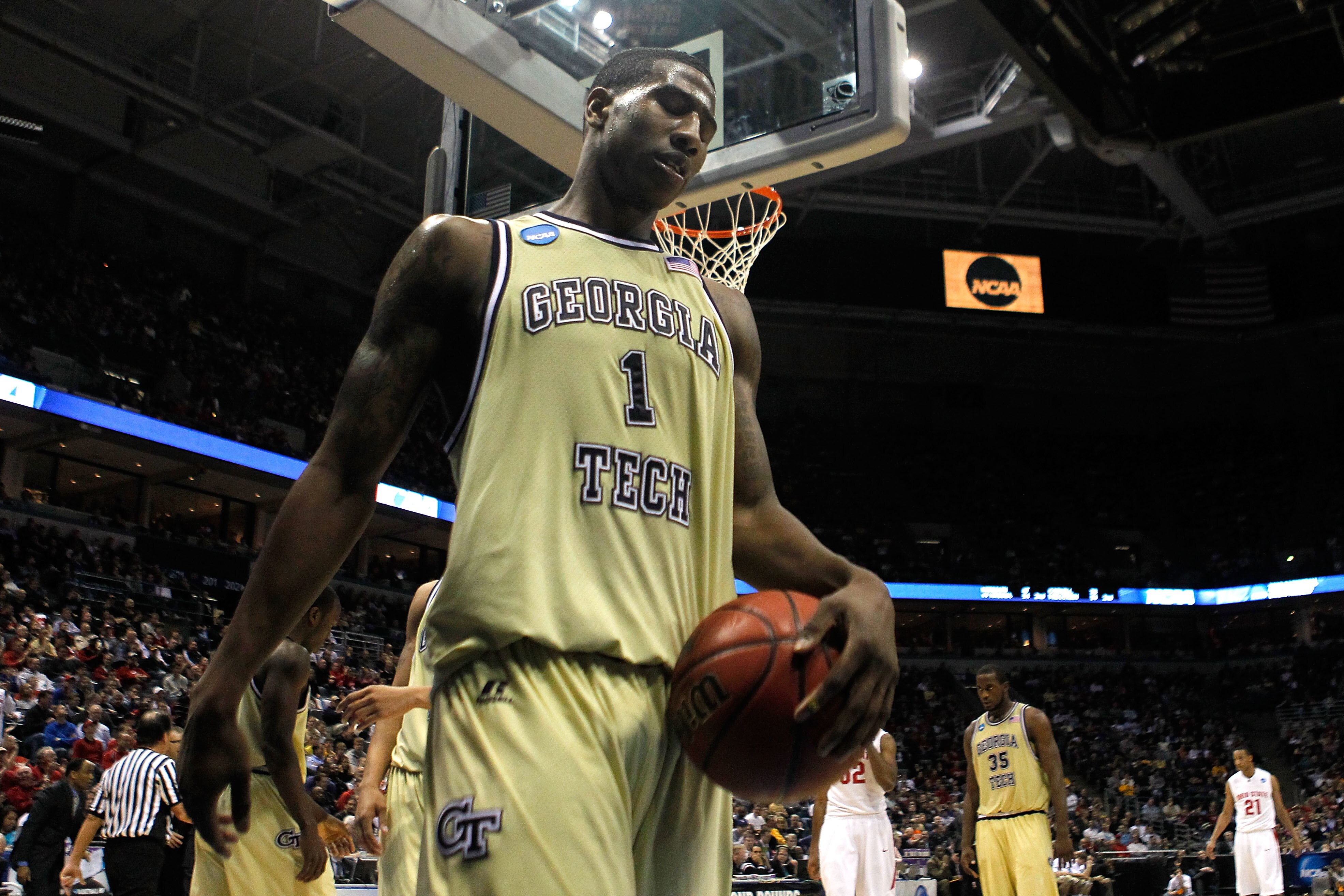 MILWAUKEE - MARCH 21:  Iman Shumpert #1 of the Georgia Tech Yellow Jackets reacts late in the second half while taking on the Ohio State Buckeyes during the second round of the 2010 NCAA men's basketball tournament at the Bradley Center on March 21, 2010