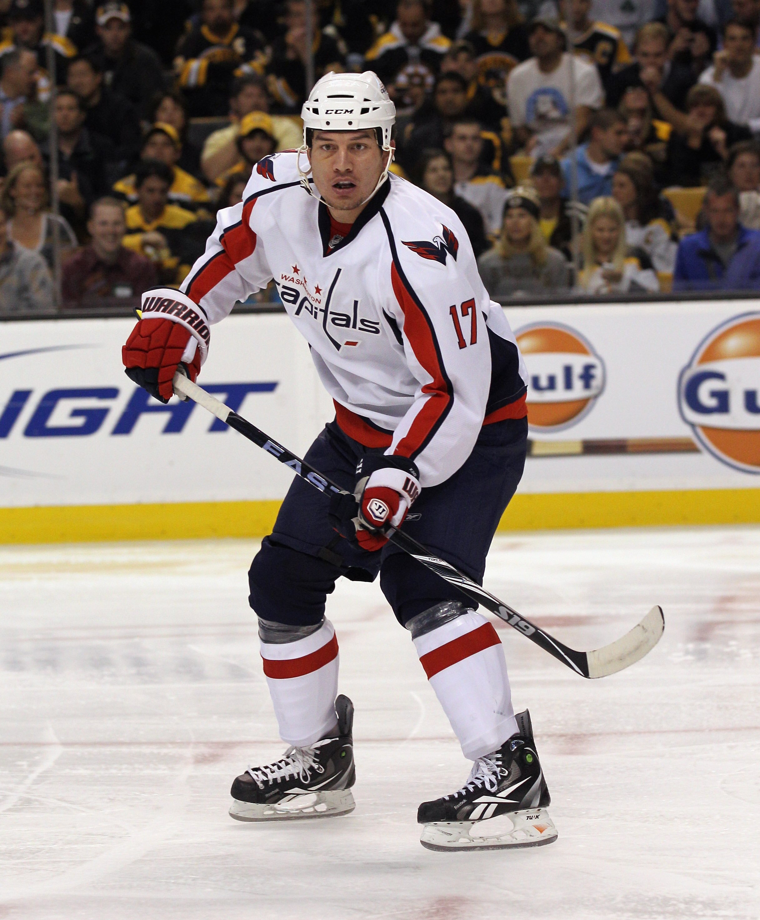 BOSTON - OCTOBER 21:  D.J. King #17 of the Washington Capitals skates against the Boston Bruins at the TD Garden on October 21, 2010 in Boston, Massachusetts. The Bruins defeated the Capitals 4-1.  (Photo by Bruce Bennett/Getty Images)