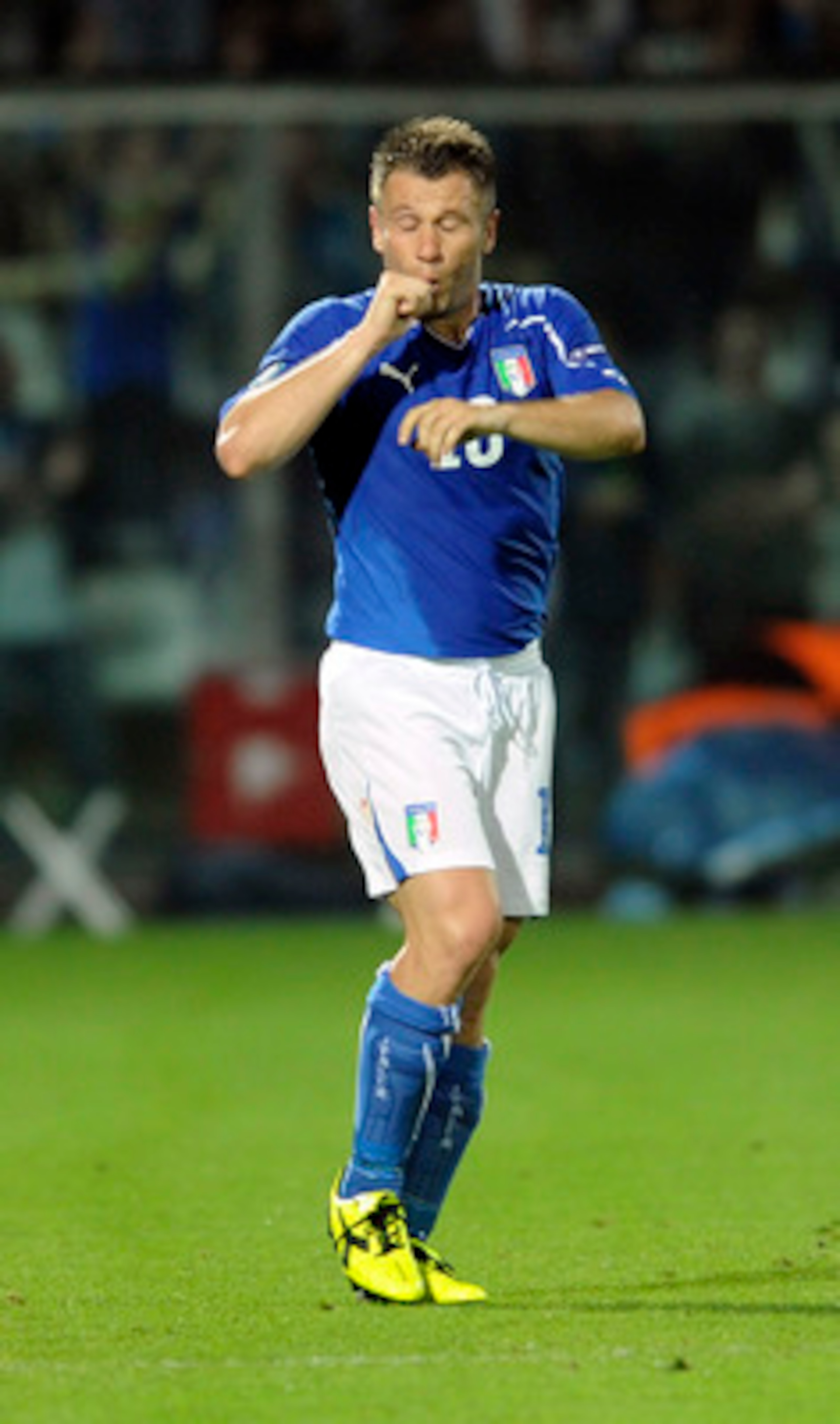 MODENA, ITALY - JUNE 03: Antonio Cassano of Italy celebrates scoring his team's second goal during the UEFA EURO 2012 Group C qualifying match between Italy and Estonia on June 3, 2011 in Modena, Italy. (Photo by Dino Panato/Getty Images)