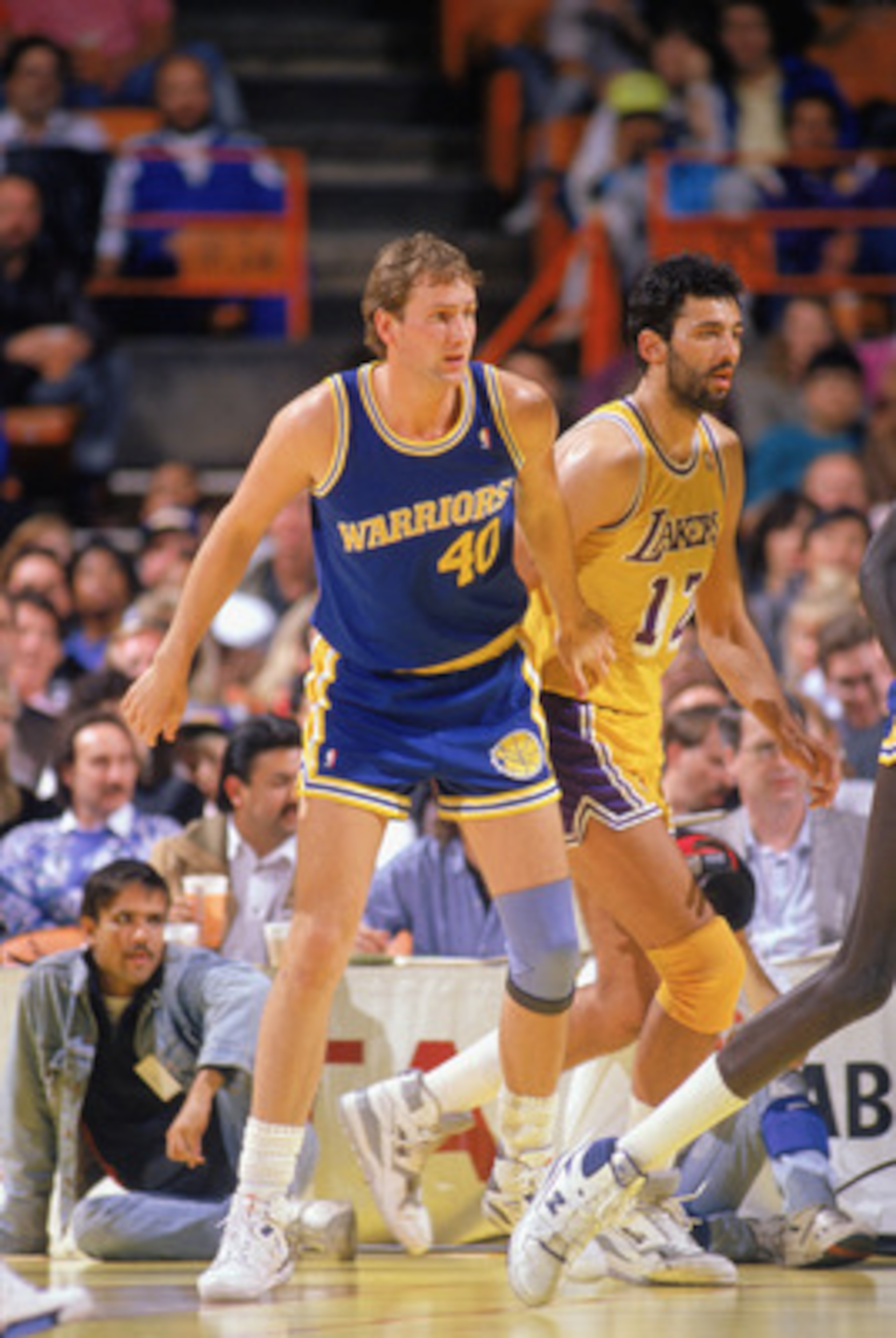 1989: Chris Welp #40 of the Golden State Warriors moves into position against the Los Angeles Lakers during an NBA game in the 1989-90 season. NOTE TO USER: User expressly acknowledges and agrees that, by downloading and/or using this Photograph, User is 1989: Chris Welp #40 of the Golden State Warriors moves into position against the Los Angeles Lakers during an NBA game in the 1989-90 season. NOTE TO USER: User expressly acknowledges and agrees that, by downloading and/or using this Photograph, User is