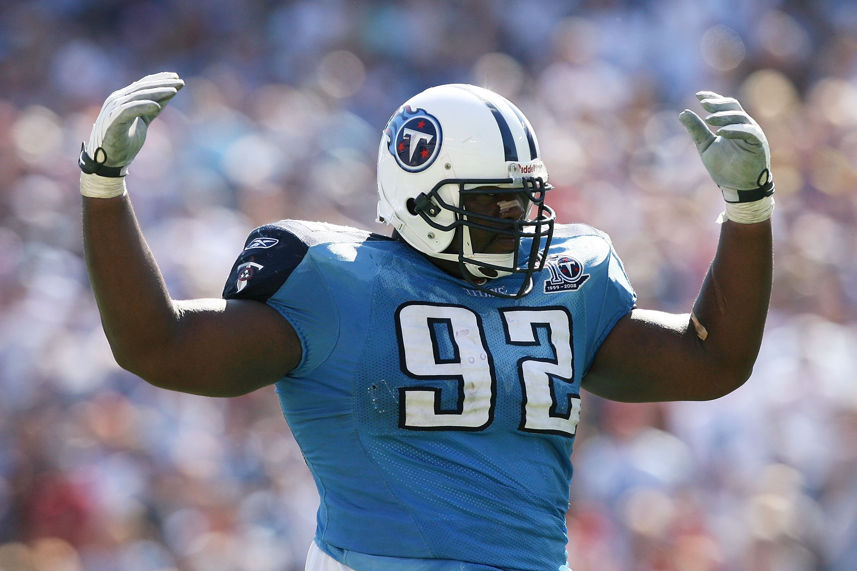 NASHVILLE, TN - SEPTEMBER 28:  Defensive tackle Albert Haynesworth #92 of the Tennessee Titans tries to get the crowd into the game while taking on the Minnesota Vikings at LP Field on September 28, 2008 in Nashville, Tennessee. The Titans defeated the Vi