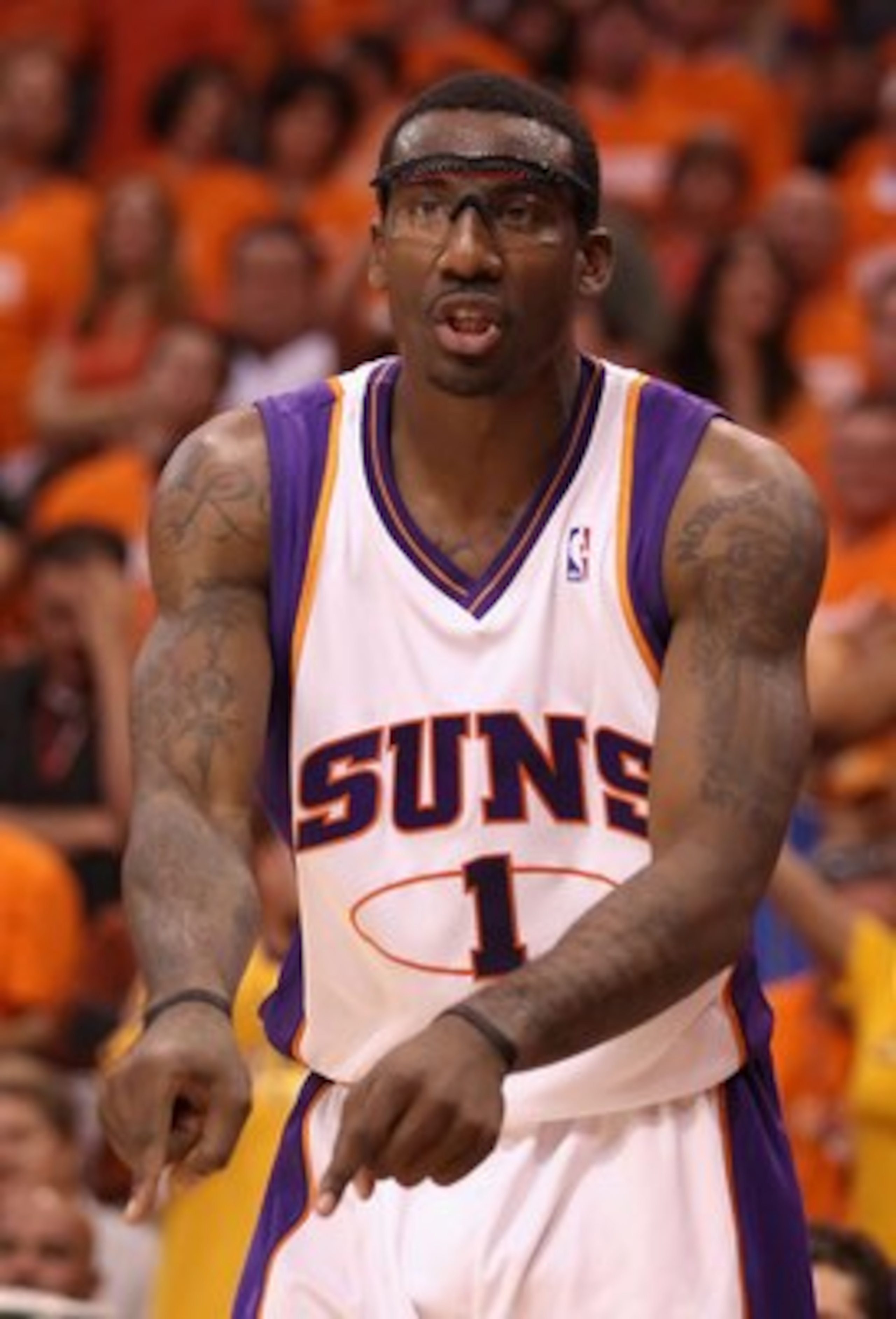 PHOENIX - MAY 23: Amar'e Stoudemire #1 of the Phoenix Suns during Game Three of the Western Conference finals of the 2010 NBA Playoffs against the Los Angeles Lakers at US Airways Center on May 23, 2010 in Phoenix, Arizona. The Suns defeated the Lakers 1 PHOENIX - MAY 23: Amar'e Stoudemire #1 of the Phoenix Suns during Game Three of the Western Conference finals of the 2010 NBA Playoffs against the Los Angeles Lakers at US Airways Center on May 23, 2010 in Phoenix, Arizona. The Suns defeated the Lakers 1