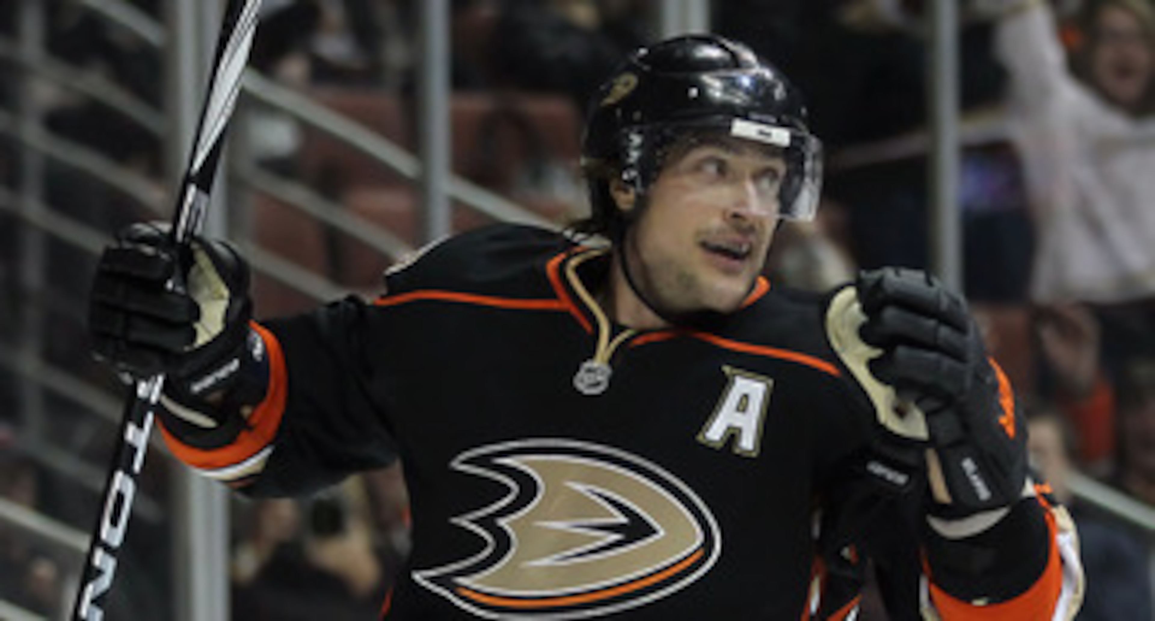 ANAHEIM, CA - JANUARY 16:  Teemu Selanne #8 of the Anaheim Ducks celebrates a goal against the Edmonton Oilers in the first period at the Honda Center on January 16, 2011 in Anaheim, California.  (Photo by Jeff Gross/Getty Images)