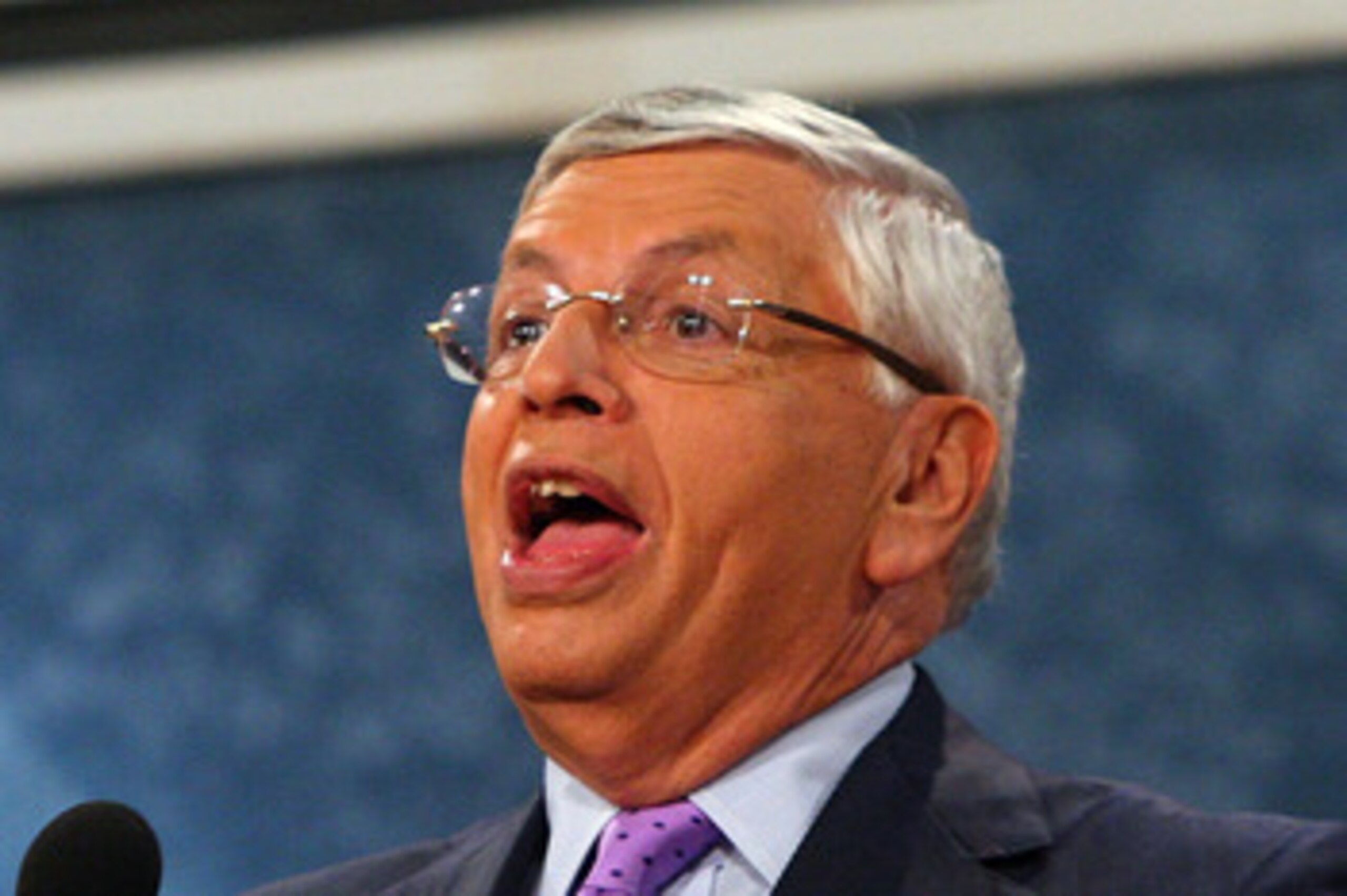 NEW YORK - JUNE 25:  NBA Commissioner David Stern speaks prior to the start of the 2009 NBA Draft at the Wamu Theatre at Madison Square Garden June 25, 2009 in New York City. NOTE TO USER: User expressly acknowledges and agrees that, by downloading and/or