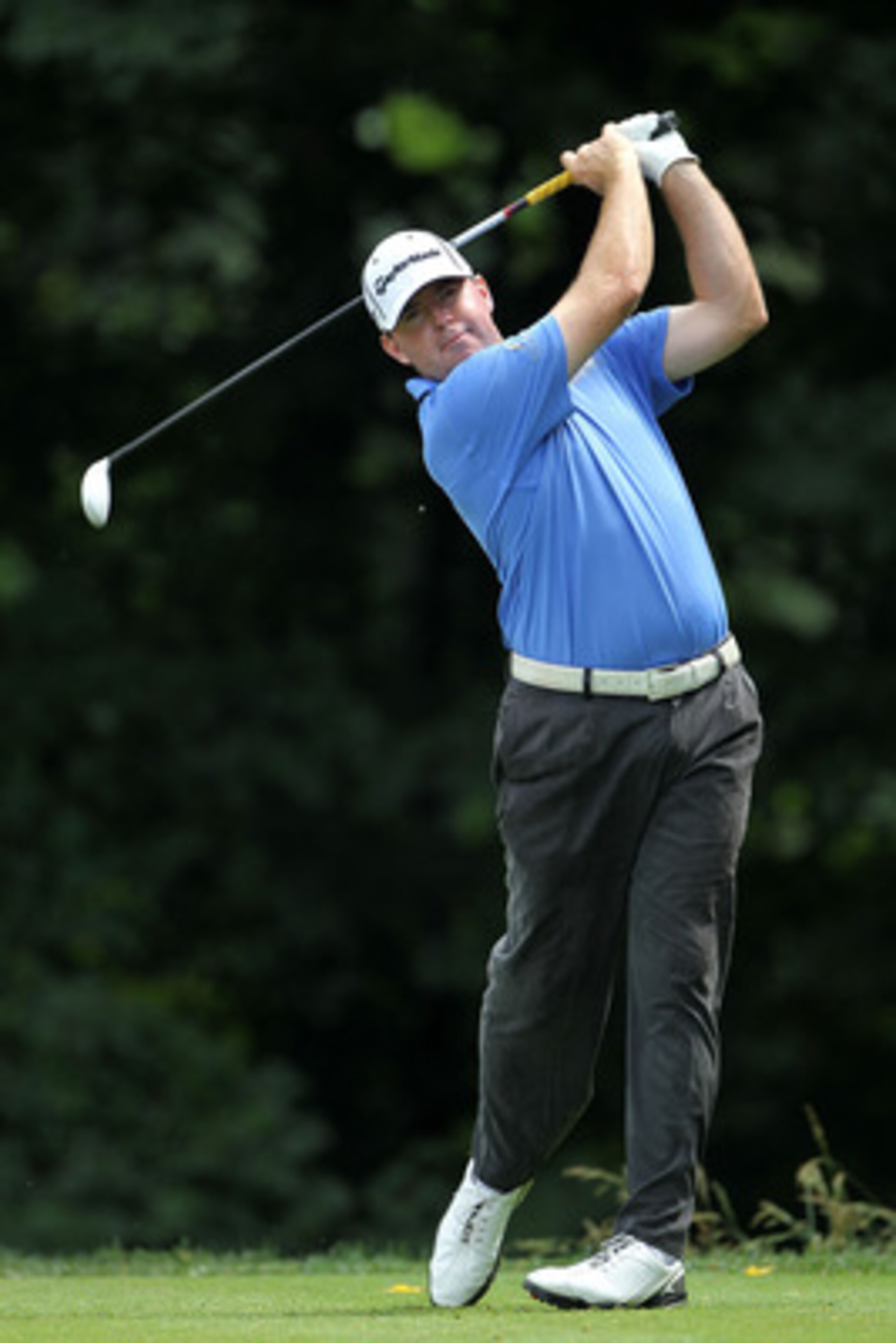 BETHESDA, MD - JUNE 17:   Robert Garrigus hits his tee shot on the 14th hole during the second round of the 111th U.S. Open at Congressional Country Club on June 17, 2011 in Bethesda, Maryland.  (Photo by Jamie Squire/Getty Images)