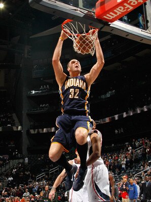 ATLANTA, GA - DECEMBER 11:  Josh McRoberts #32 of the Indiana Pacers dunks against the Atlanta Hawks at Philips Arena on December 11, 2010 in Atlanta, Georgia.  NOTE TO USER: User expressly acknowledges and agrees that, by downloading and/or using this Ph