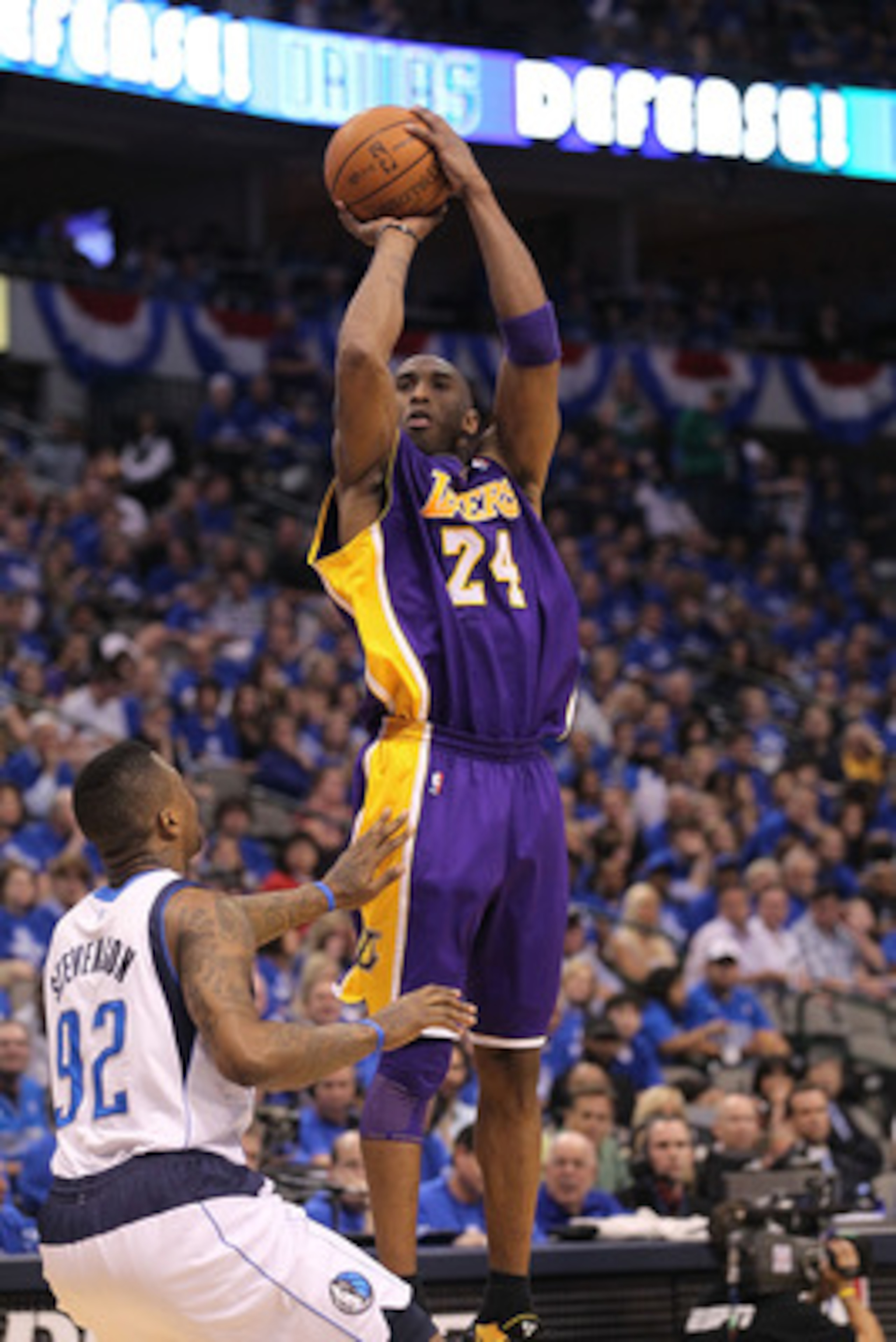 DALLAS, TX - MAY 06: Guard Kobe Bryant #24 of the Los Angeles Lakers takes a shot against DeShawn Stevenson #92 of the Dallas Mavericks in Game Three of the Western Conference Semifinals during the 2011 NBA Playoffs on May 6, 2011 at American Airlines Ce DALLAS, TX - MAY 06: Guard Kobe Bryant #24 of the Los Angeles Lakers takes a shot against DeShawn Stevenson #92 of the Dallas Mavericks in Game Three of the Western Conference Semifinals during the 2011 NBA Playoffs on May 6, 2011 at American Airlines Ce