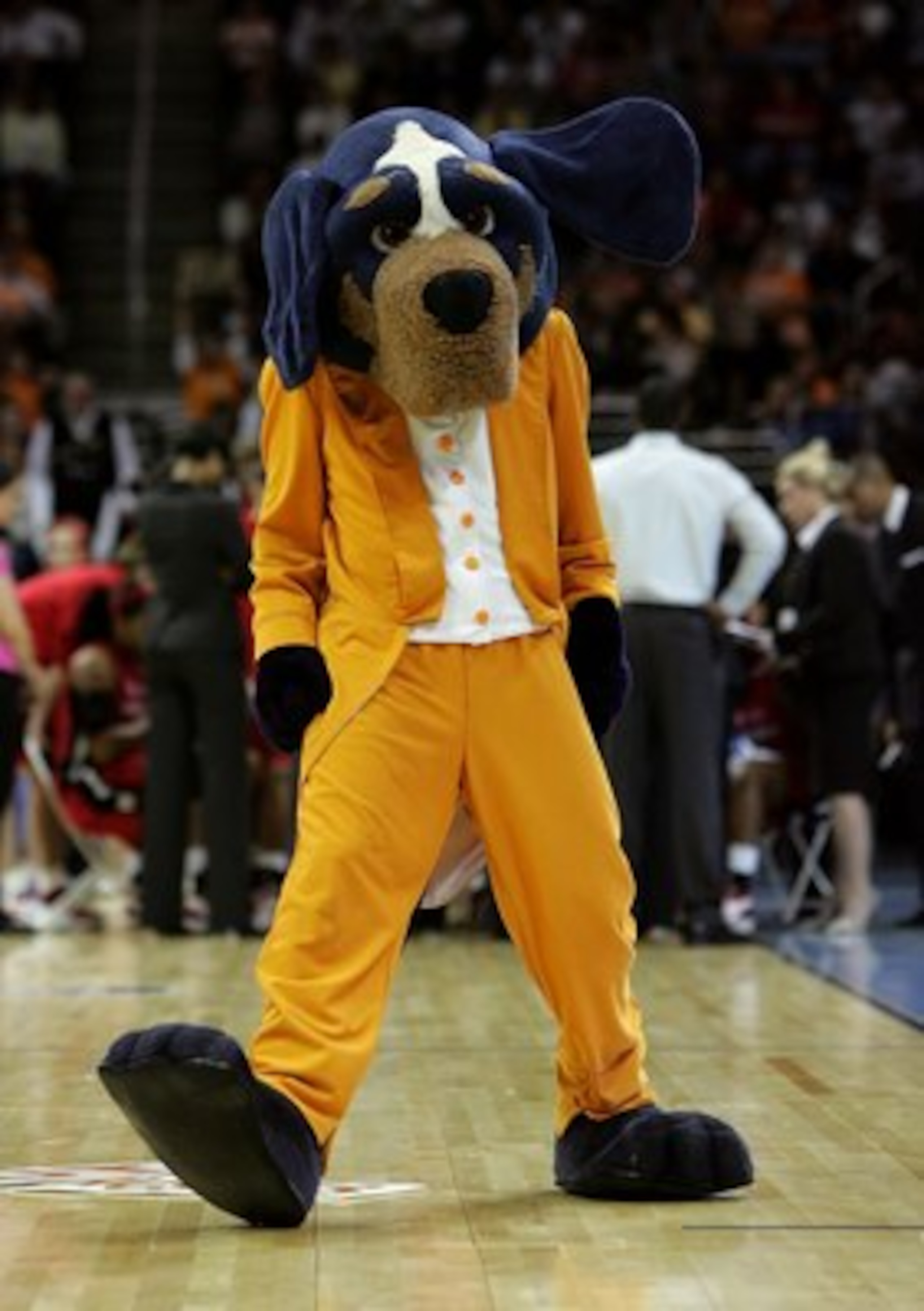 CLEVELAND - APRIL 03: Smokey, the mascot of the Tennessee Lady Volunteers performs against the Rutgers Scarlet Knights during the 2007 NCAA Women's Basketball Championship Game at Quicken Loans Arena on April 3, 2007 in Cleveland, Ohio. Tennessee won 59- CLEVELAND - APRIL 03: Smokey, the mascot of the Tennessee Lady Volunteers performs against the Rutgers Scarlet Knights during the 2007 NCAA Women's Basketball Championship Game at Quicken Loans Arena on April 3, 2007 in Cleveland, Ohio. Tennessee won 59-