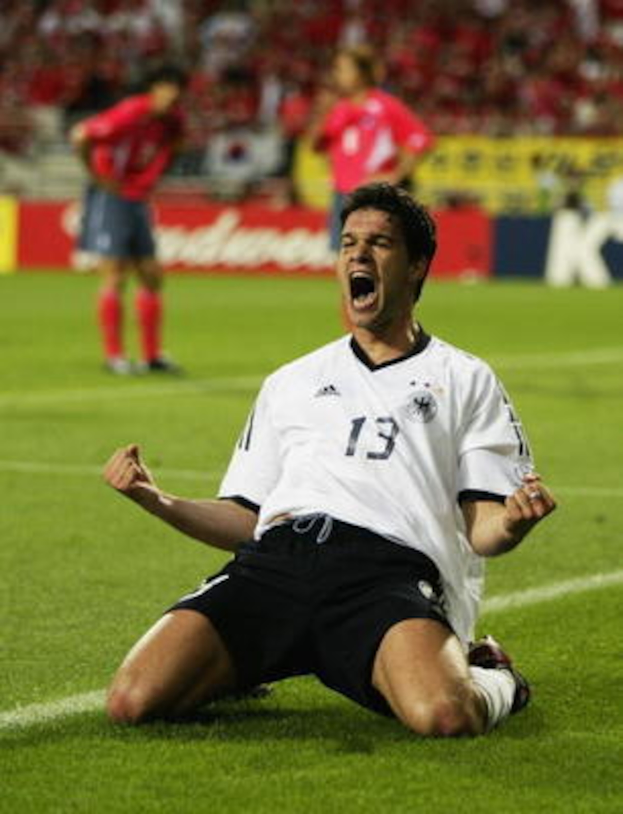 Michael Ballack celebrates his goal against South Korea in 2002
