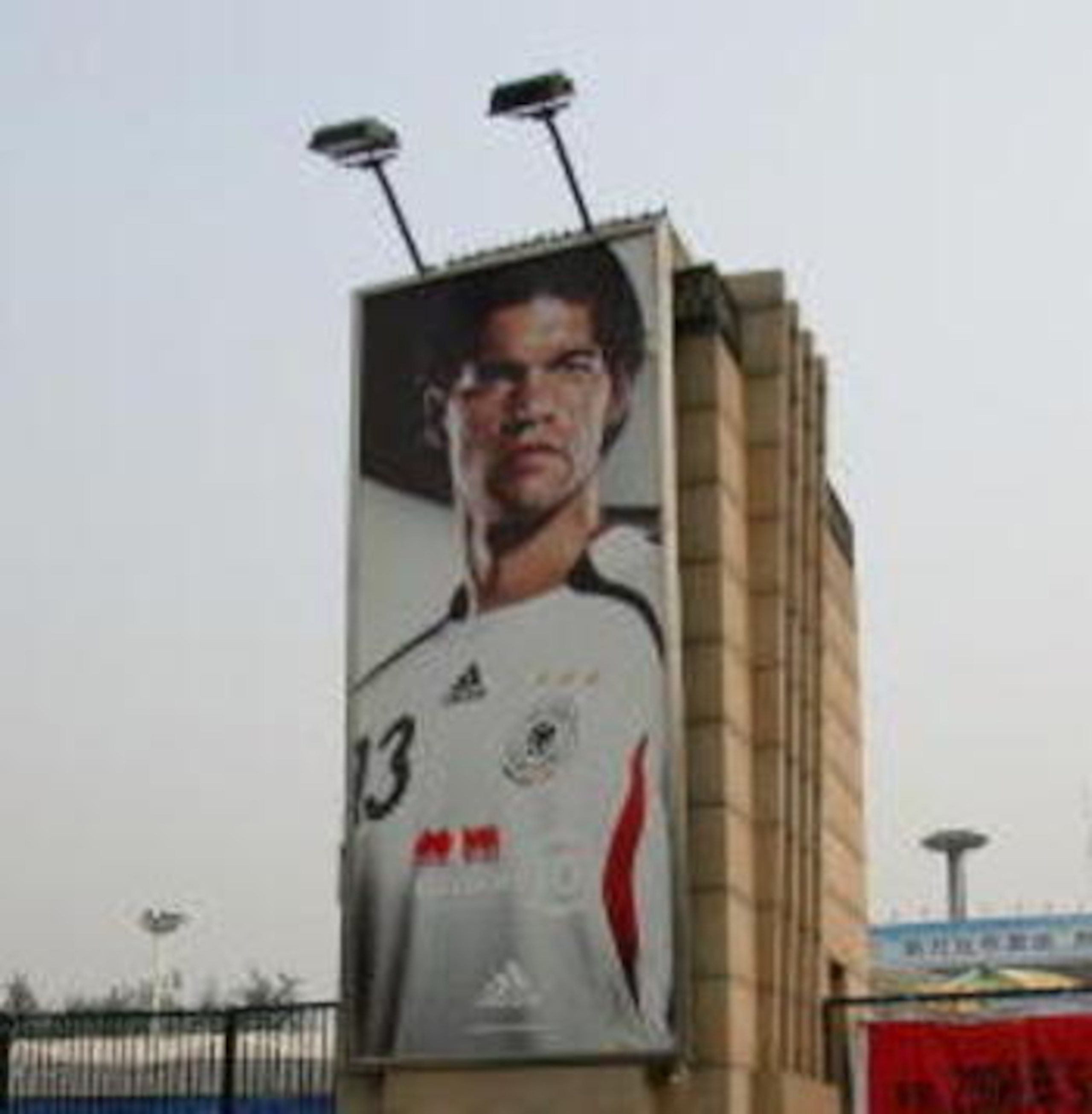 A Tribute to the Capitano in Hamburg