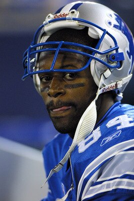 08 Oct 2001:  Herman Moore of the Detroit Lions looks on during the game against the St.Louis Rams at the Pontiac Silverdome in Pontiac, Michigan. The Rams defeated the Lions 35-0. DIGITAL IMAGE. Mandatory Credit: Tom Pidgeon/Allsport