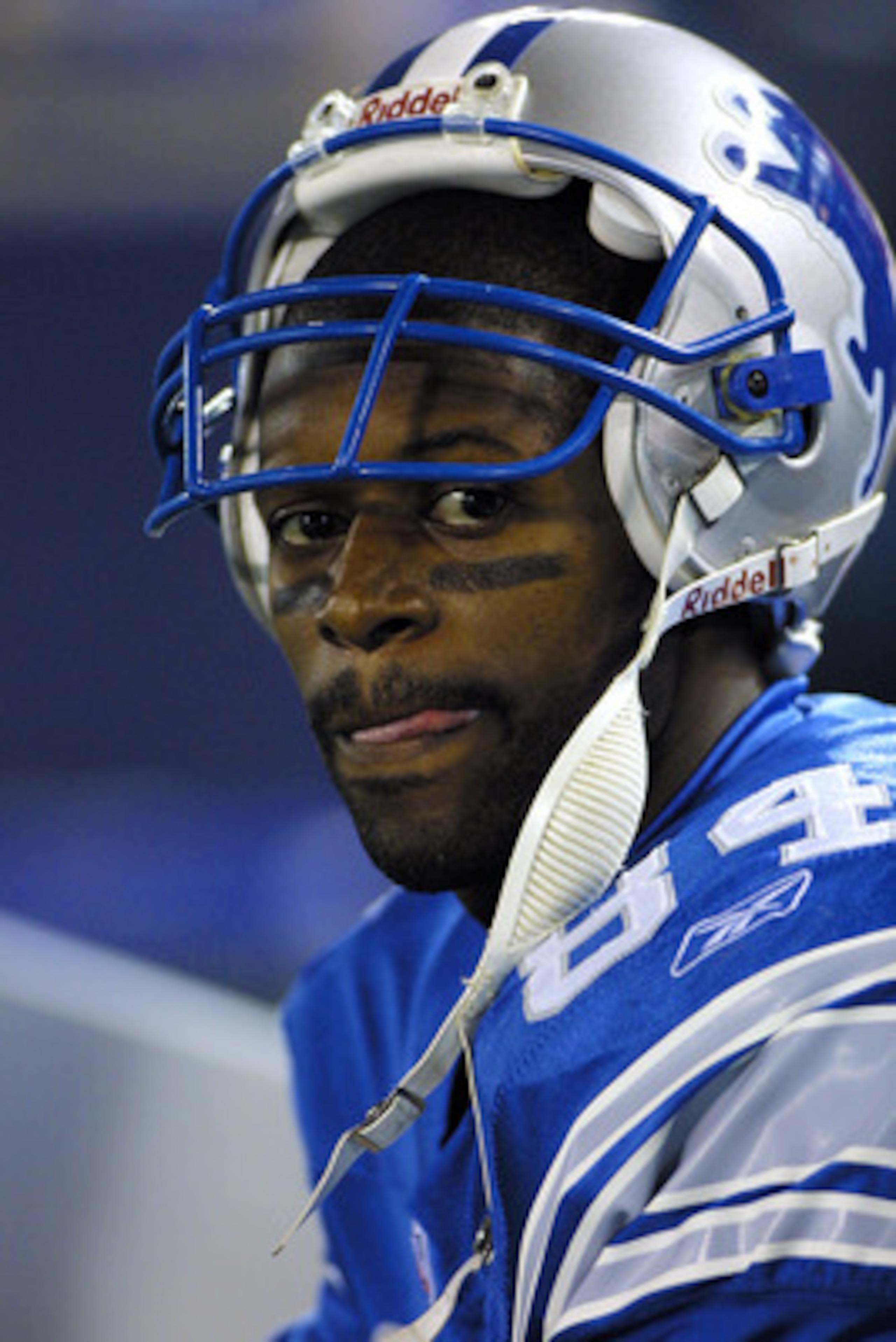 08 Oct 2001:  Herman Moore of the Detroit Lions looks on during the game against the St.Louis Rams at the Pontiac Silverdome in Pontiac, Michigan. The Rams defeated the Lions 35-0. DIGITAL IMAGE. Mandatory Credit: Tom Pidgeon/Allsport