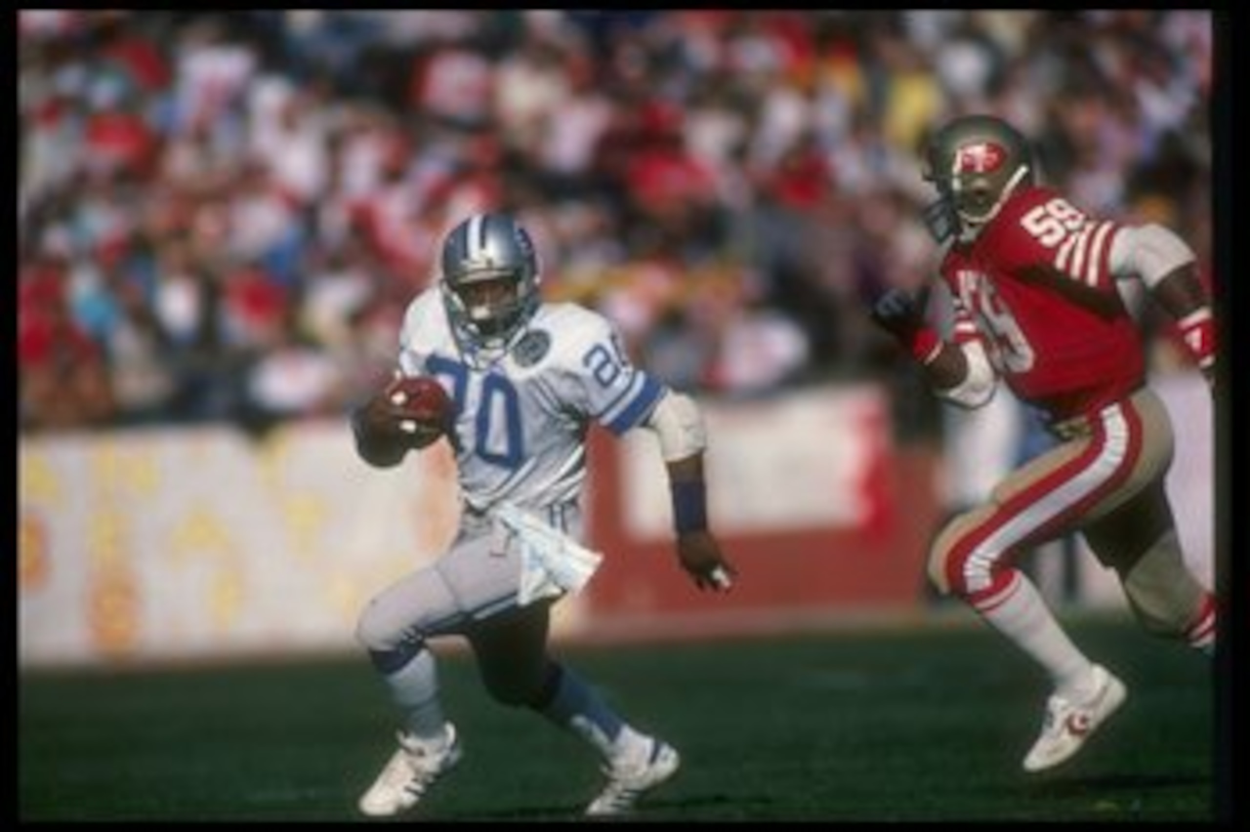 31 Dec 1983: Running back Billy Sims of the Detroit Lions moves the ball during a playoff game against the San Francisco 49ers at Candlestick Park in San Francisco, California. The 49ers won the game, 24-23.