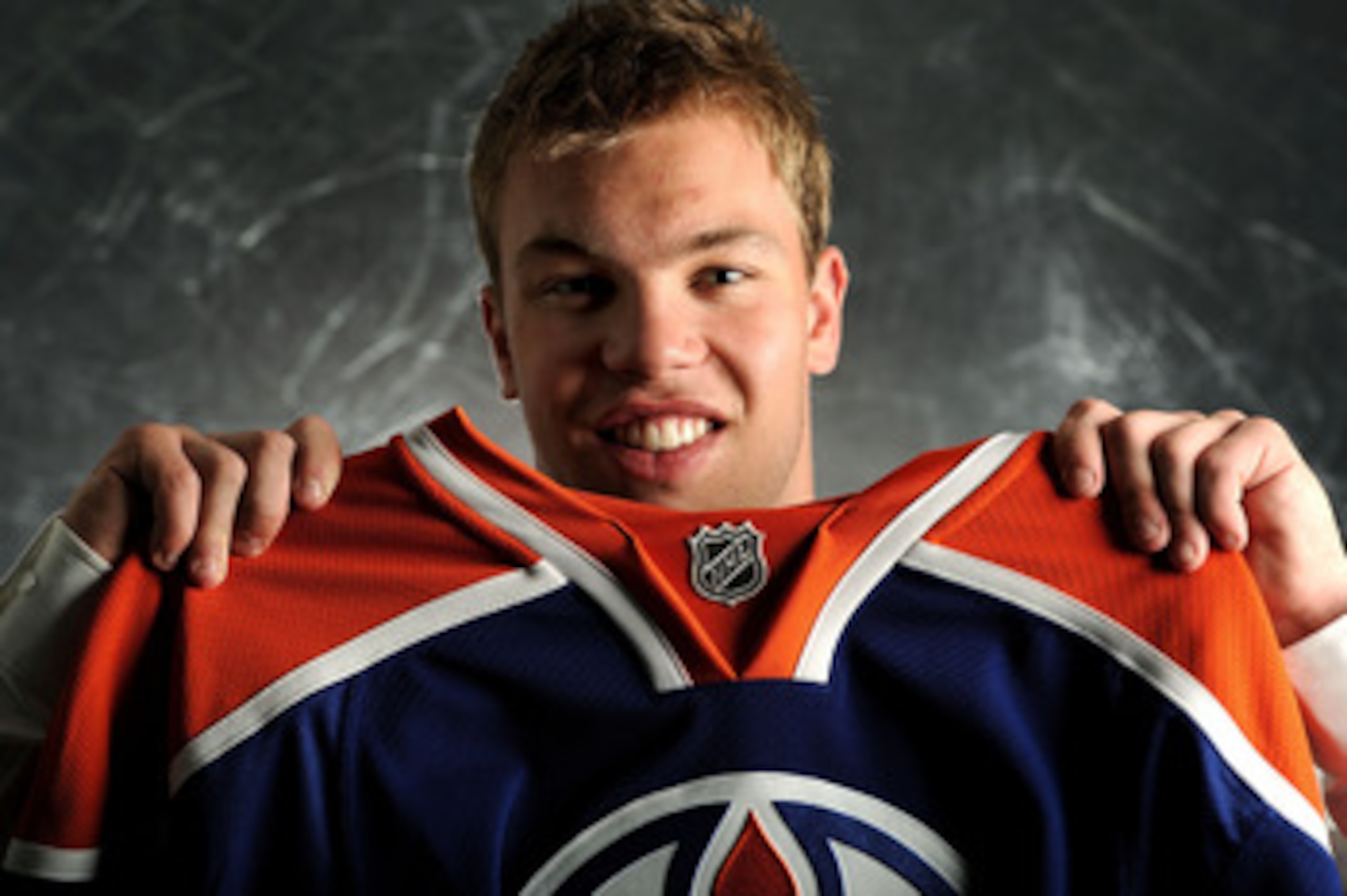 LOS ANGELES, CA - JUNE 25:  Taylor Hall, drafted first overall by the Edmonton Oilers, poses for a portrait during the 2010 NHL Entry Draft at Staples Center on June 25, 2010 in Los Angeles, California.  (Photo by Harry How/Getty Images)