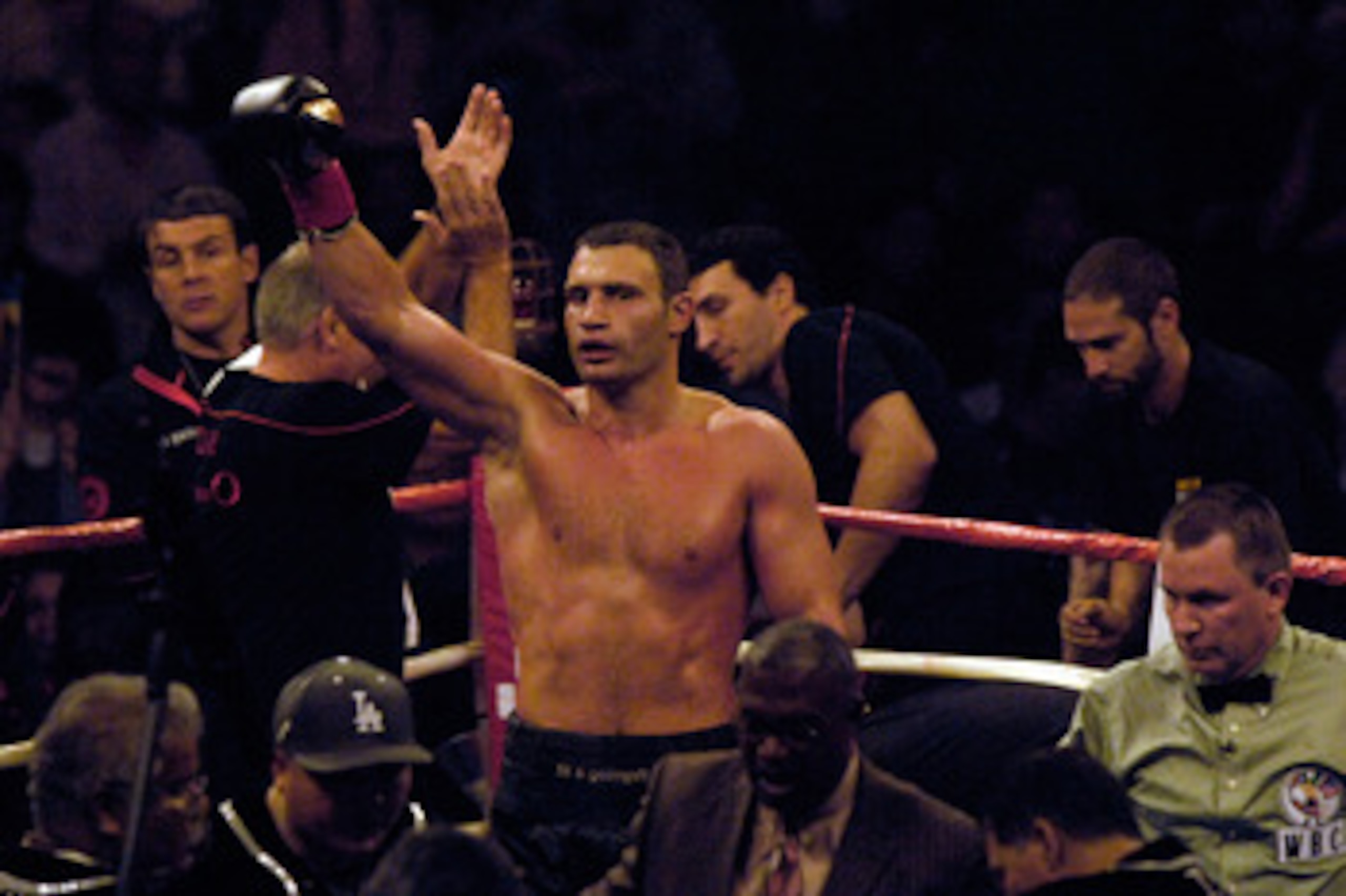 LOS ANGELES, CA - SEPTEMBER 26: Vitali Klitschko celebrates his victory against opponent Chris Arreola at the Staples Center on September 26, 2009 in Los Angeles, California. (Photo by Jacob de Golish/Getty Images) LOS ANGELES, CA - SEPTEMBER 26: Vitali Klitschko celebrates his victory against opponent Chris Arreola at the Staples Center on September 26, 2009 in Los Angeles, California. (Photo by Jacob de Golish/Getty Images)