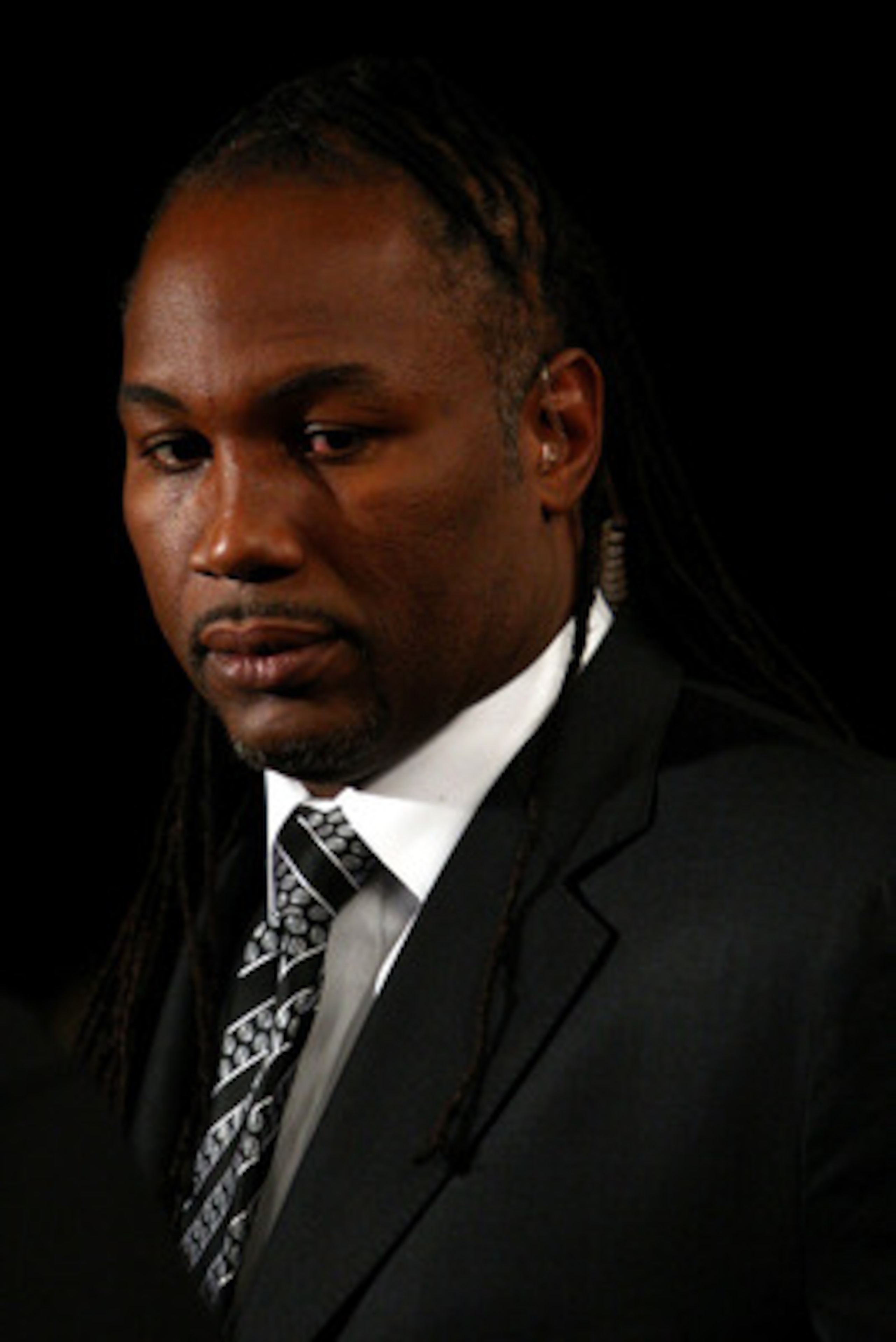 LAS VEGAS - NOVEMBER 22: Boxer/commentator Lennox Lewis looks on during the fight between Ricky Hatton of England and Paulie Malignaggi during their light-welterweight fight at the MGM Grand Garden Arena November 22, 2008 in Las Vegas, Nevada. (Photo by LAS VEGAS - NOVEMBER 22: Boxer/commentator Lennox Lewis looks on during the fight between Ricky Hatton of England and Paulie Malignaggi during their light-welterweight fight at the MGM Grand Garden Arena November 22, 2008 in Las Vegas, Nevada. (Photo by