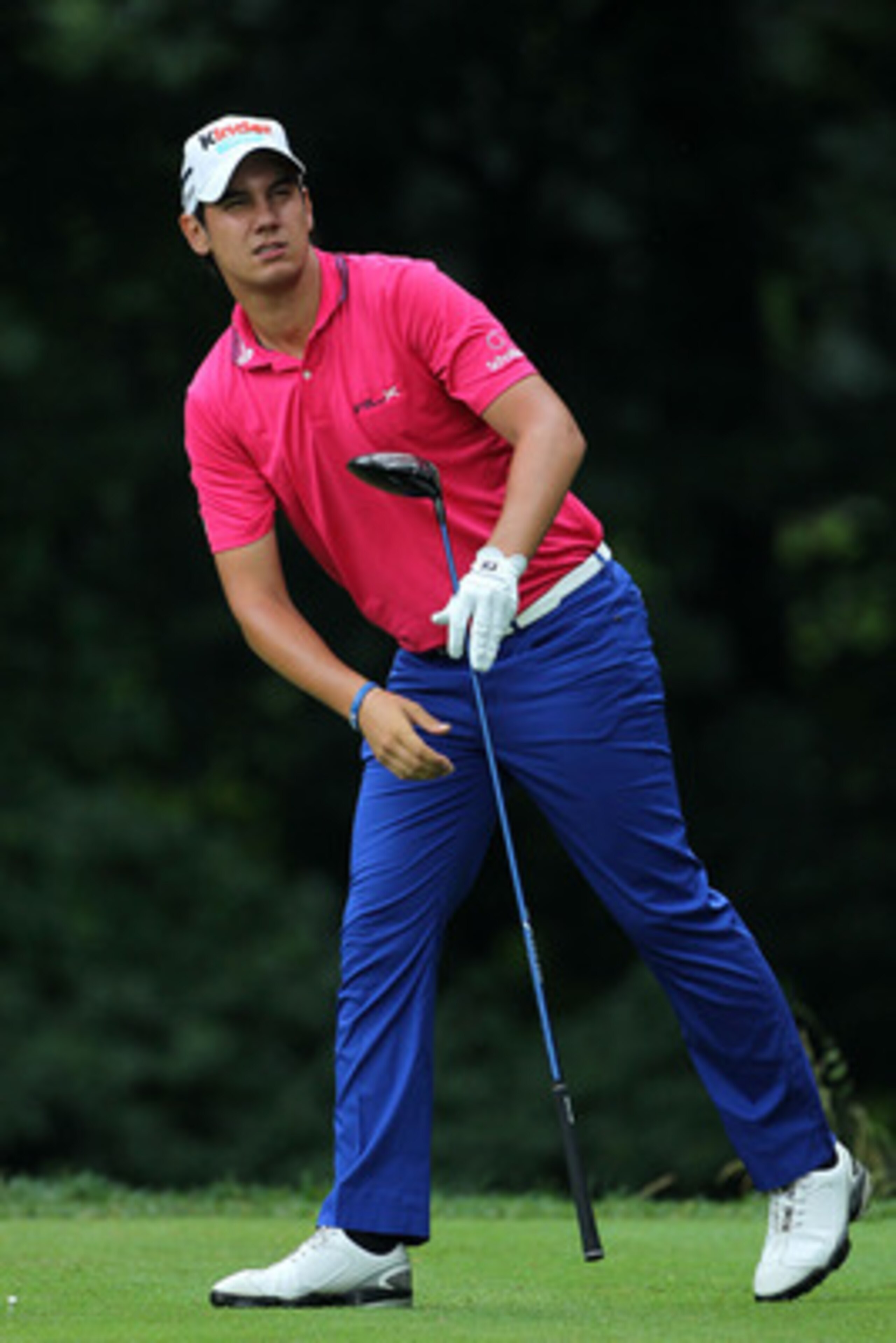 BETHESDA, MD - JUNE 17:  Matteo Manassero of Italy watches his tee shot on the 14th hole during the second round of the 111th U.S. Open at Congressional Country Club on June 17, 2011 in Bethesda, Maryland.  (Photo by Jamie Squire/Getty Images)