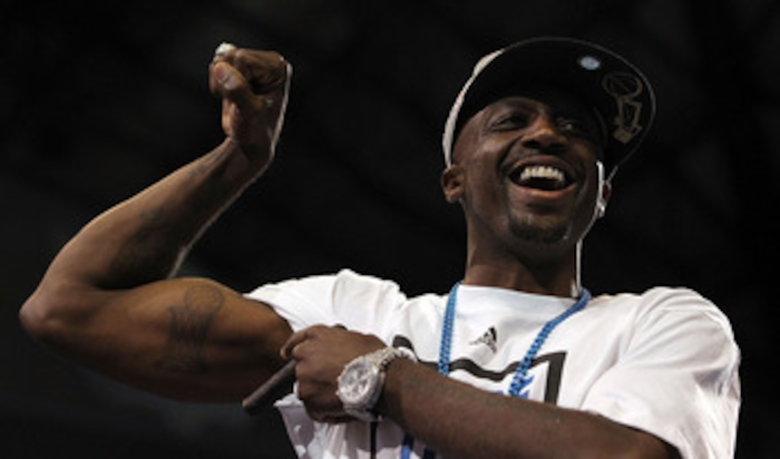 DALLAS, TX - JUNE 16:  Jason Terry of the Dallas Mavericks shows off his NBA trophy tattoo after the Dallas Mavericks Victory Parade on June 16, 2011 in Dallas, Texas.  (Photo by Ronald Martinez/Getty Images)